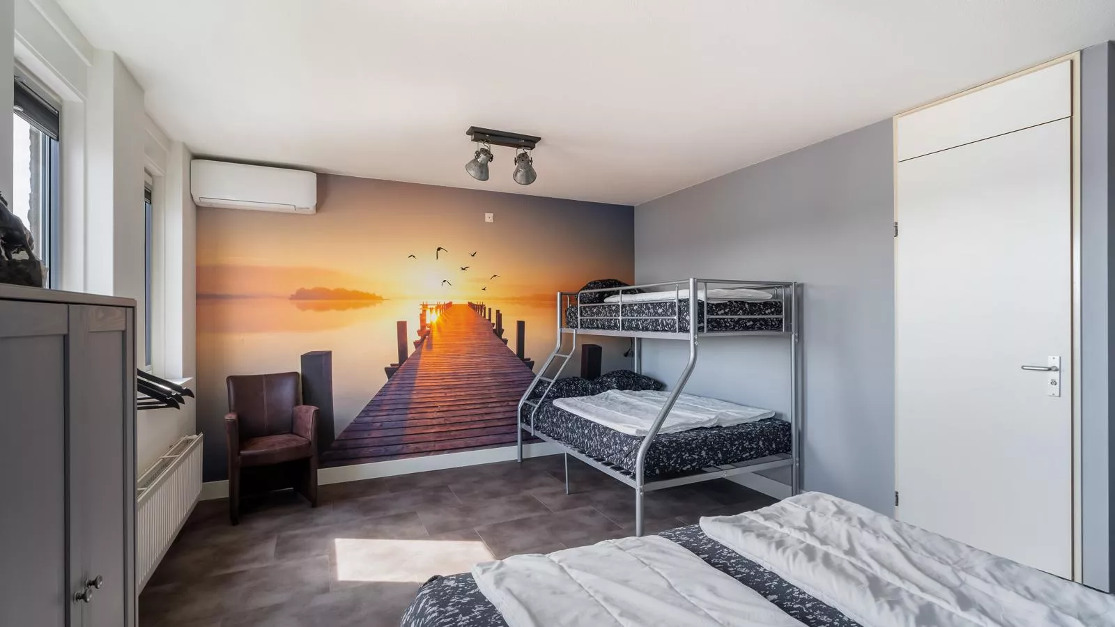 De Brouwersdam-Slaapkamer