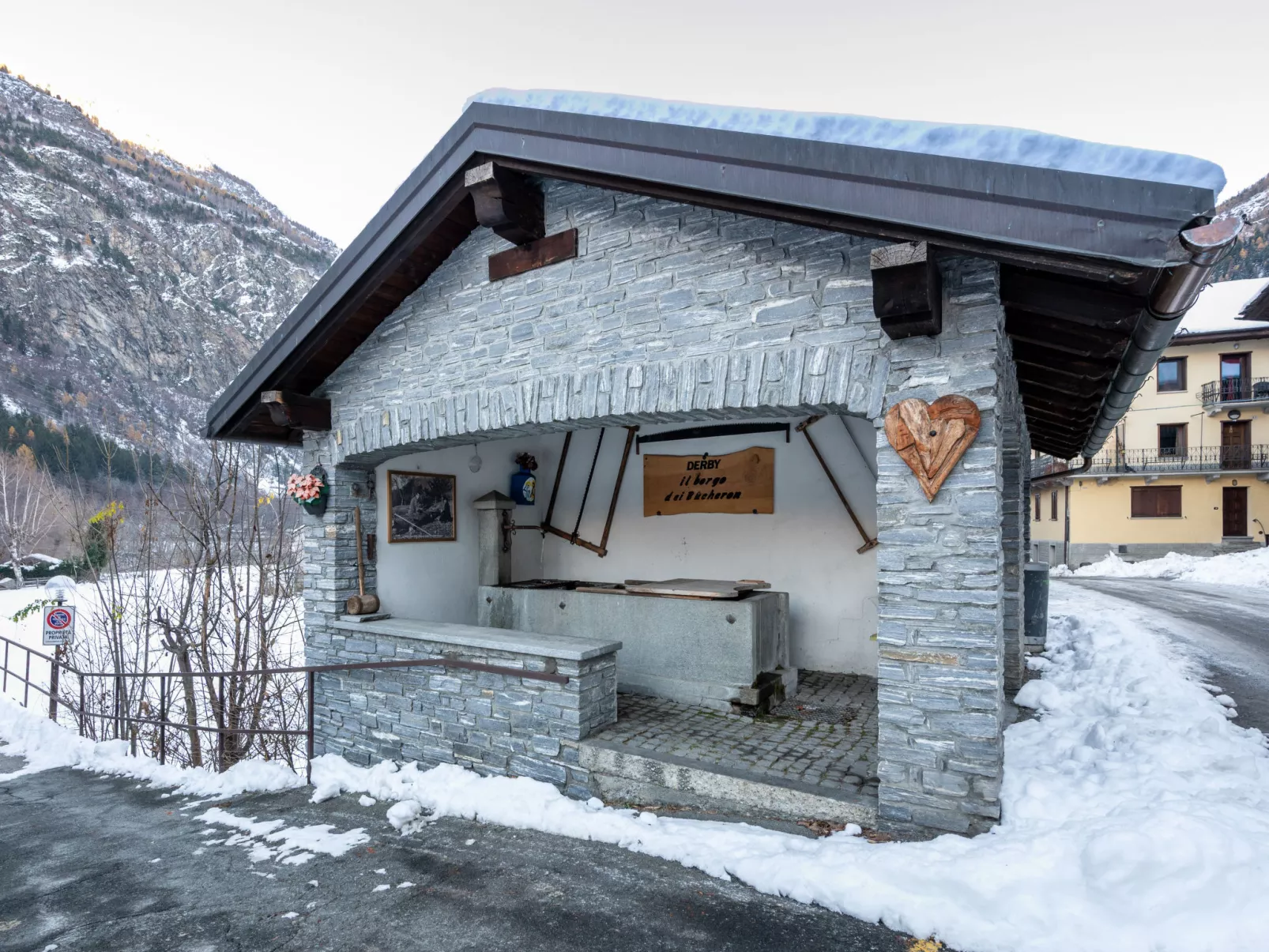 Gag Derby Apartment-Buiten