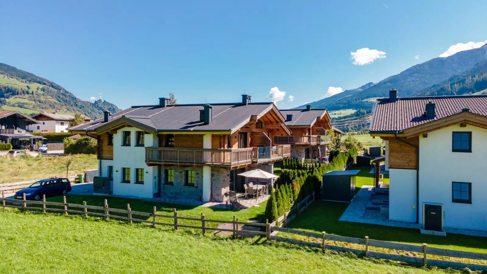 Chalet Lengberg B1-Buitenkant zomer