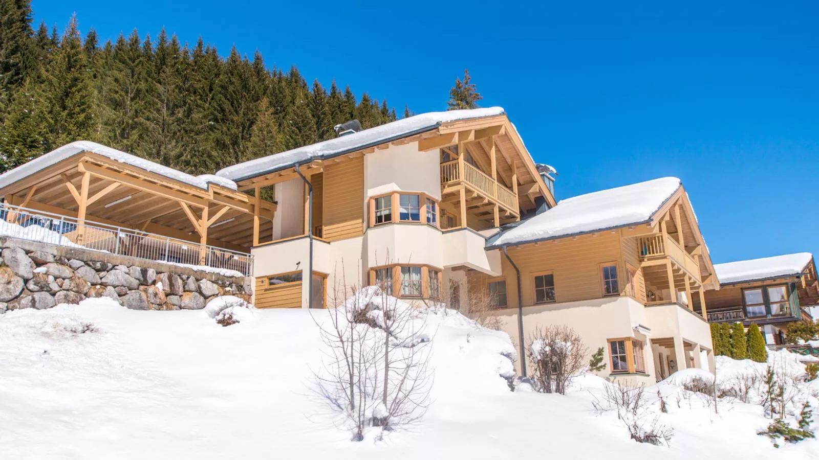 Hinterlengau-Exterieur winter