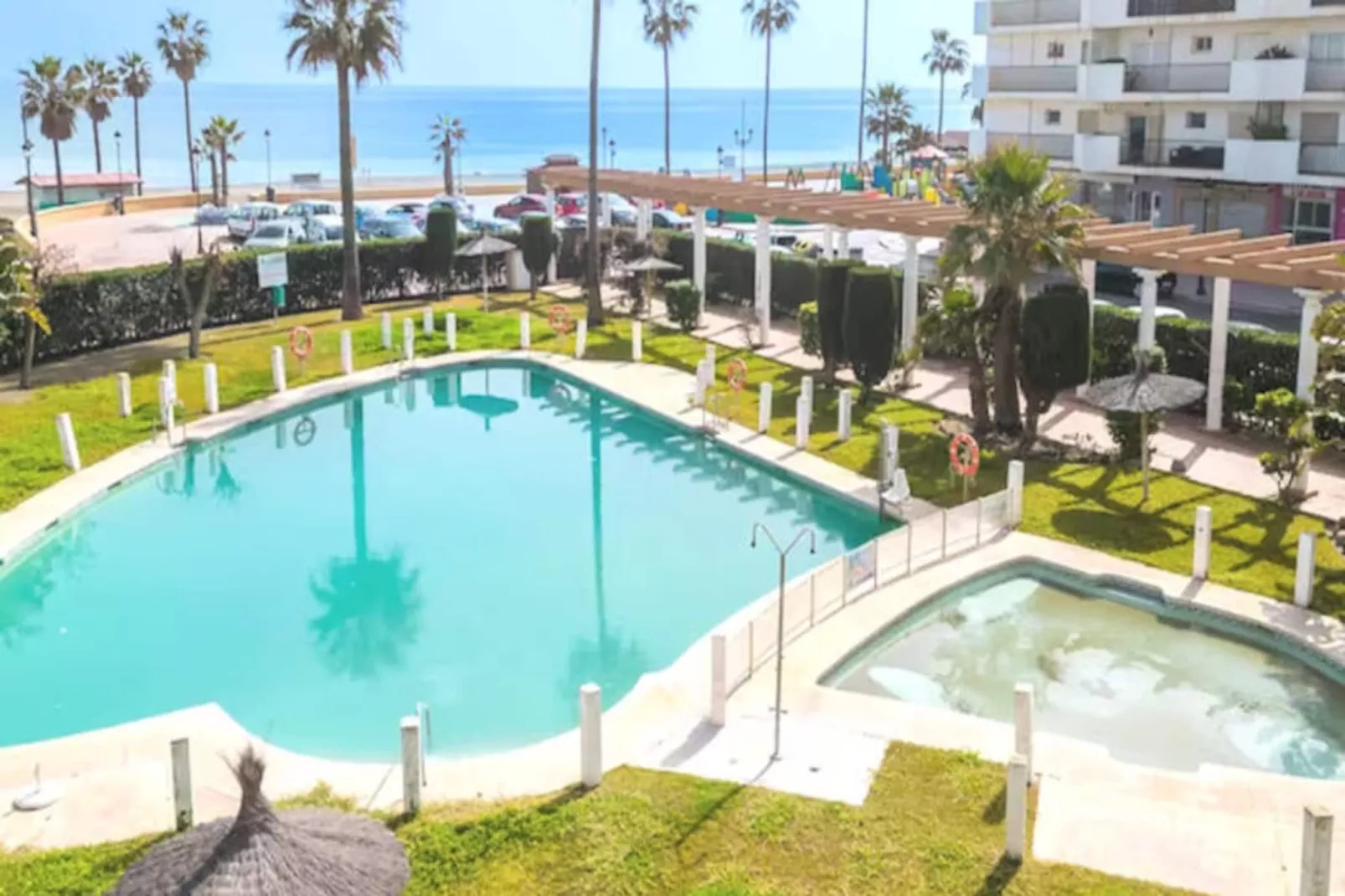 Appartements à San Luis de Sabanillas