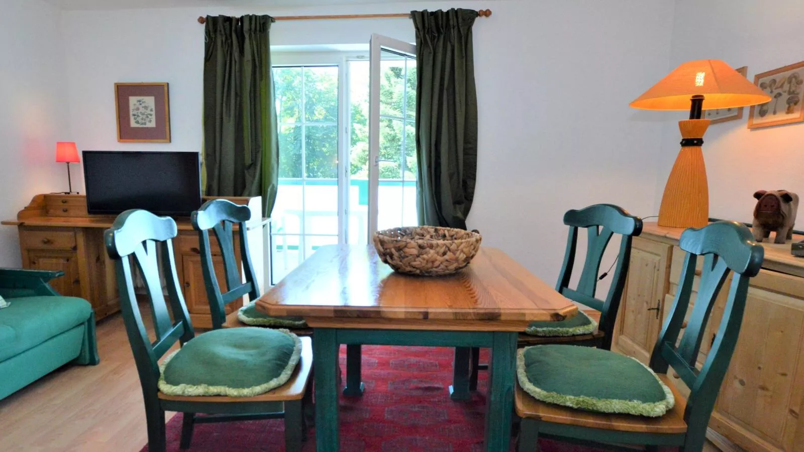 Haus Leitzinger OG2-Eetkamer