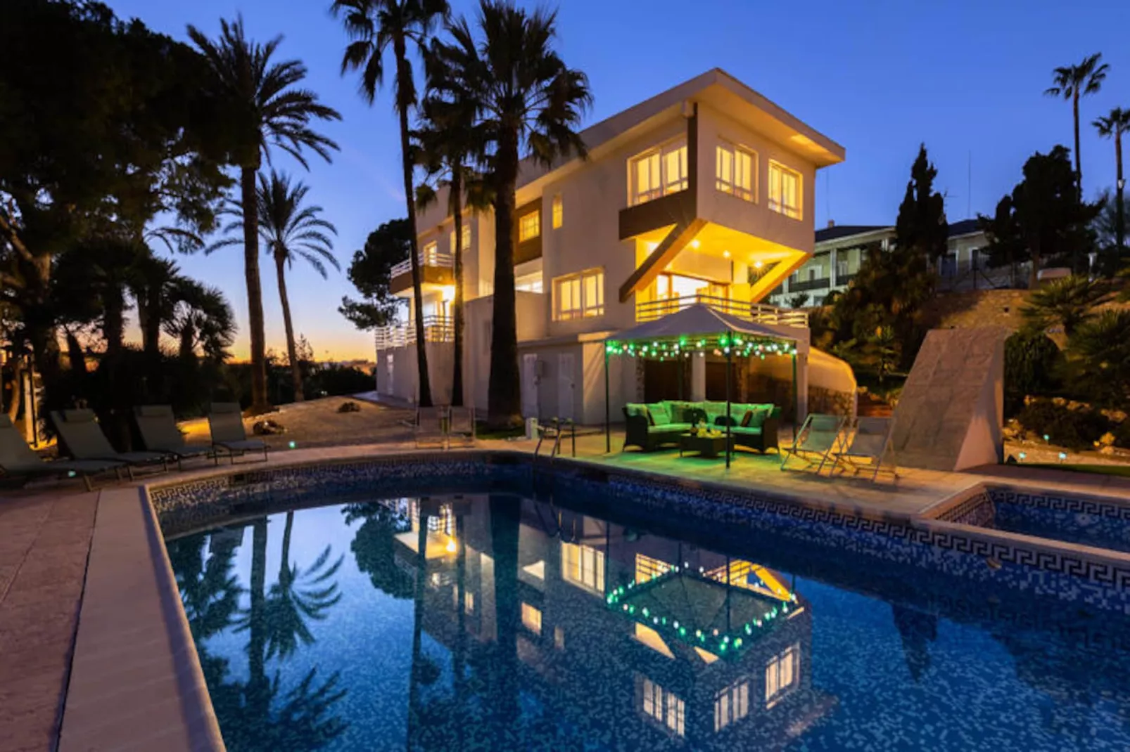 Maison à Alicante-Niet-getagd