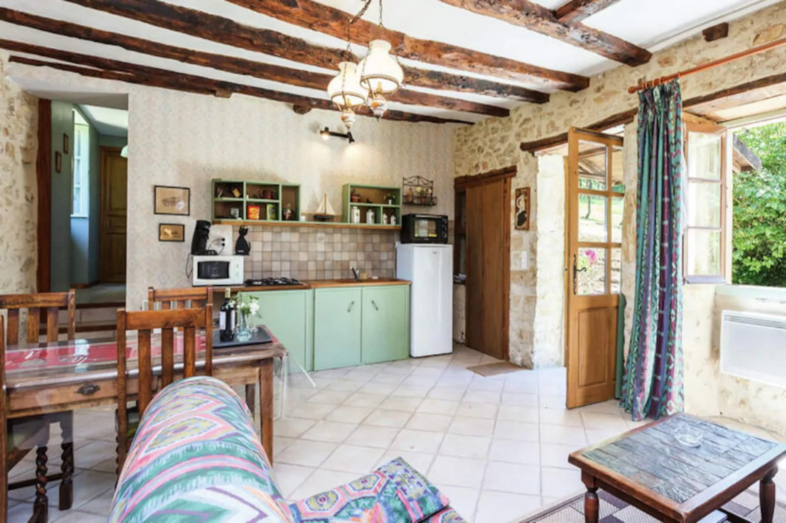 Maison à Peyzac le Moustier-Niet-getagd