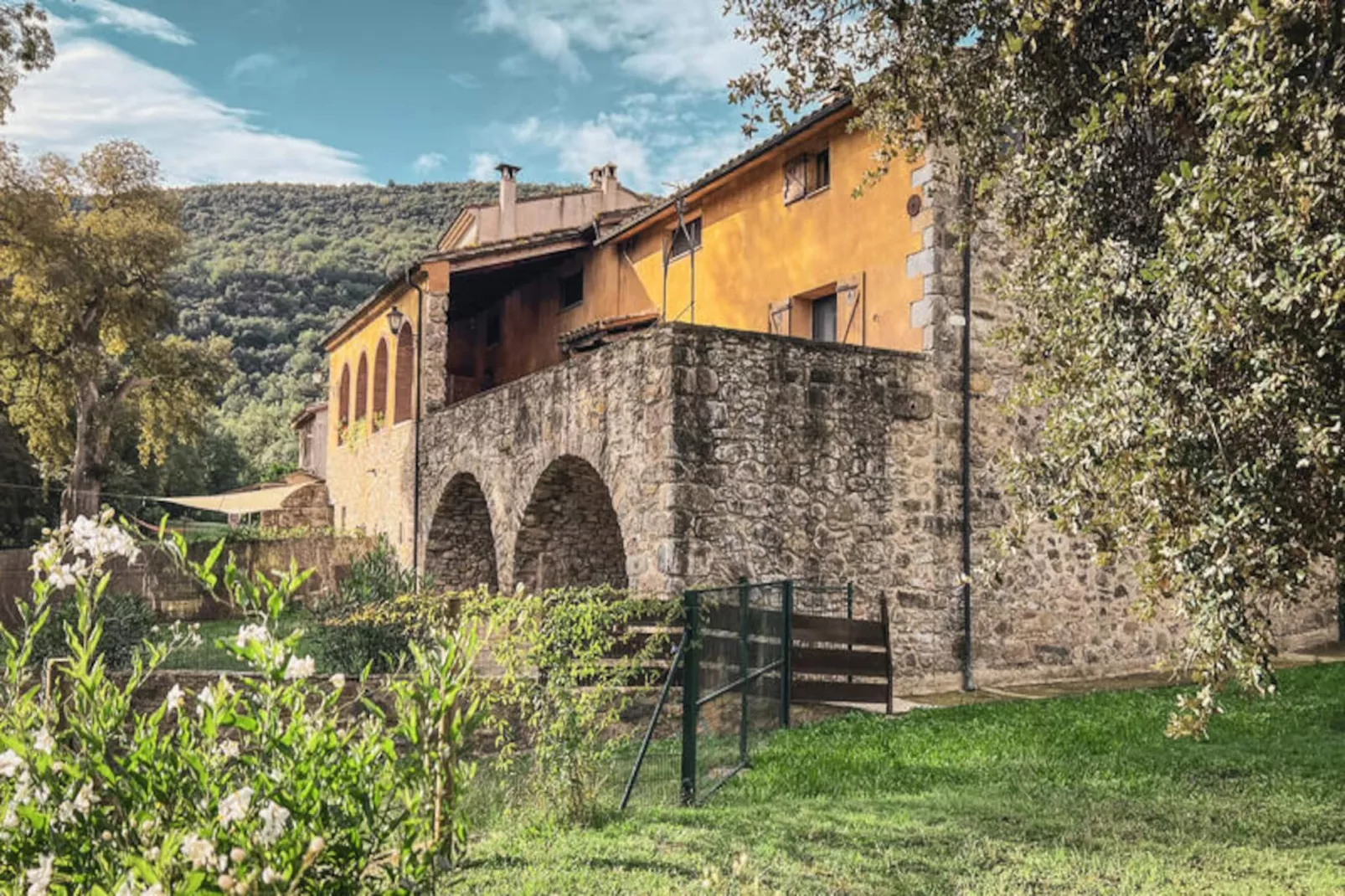 Appartements à Montagut i Oix-Niet-getagd