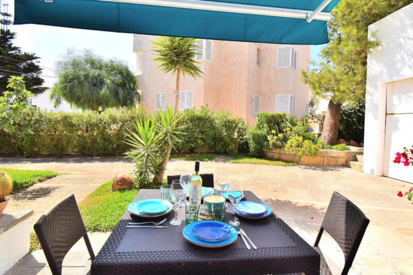 Chalets à Muro-Niet-getagd