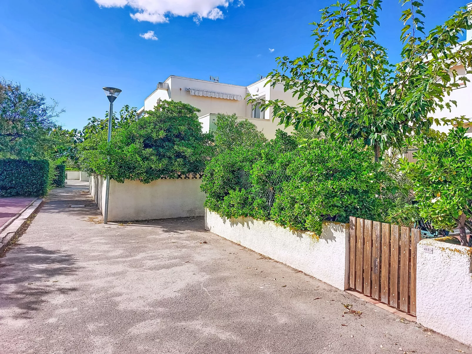 Les Supers Marines-Buiten