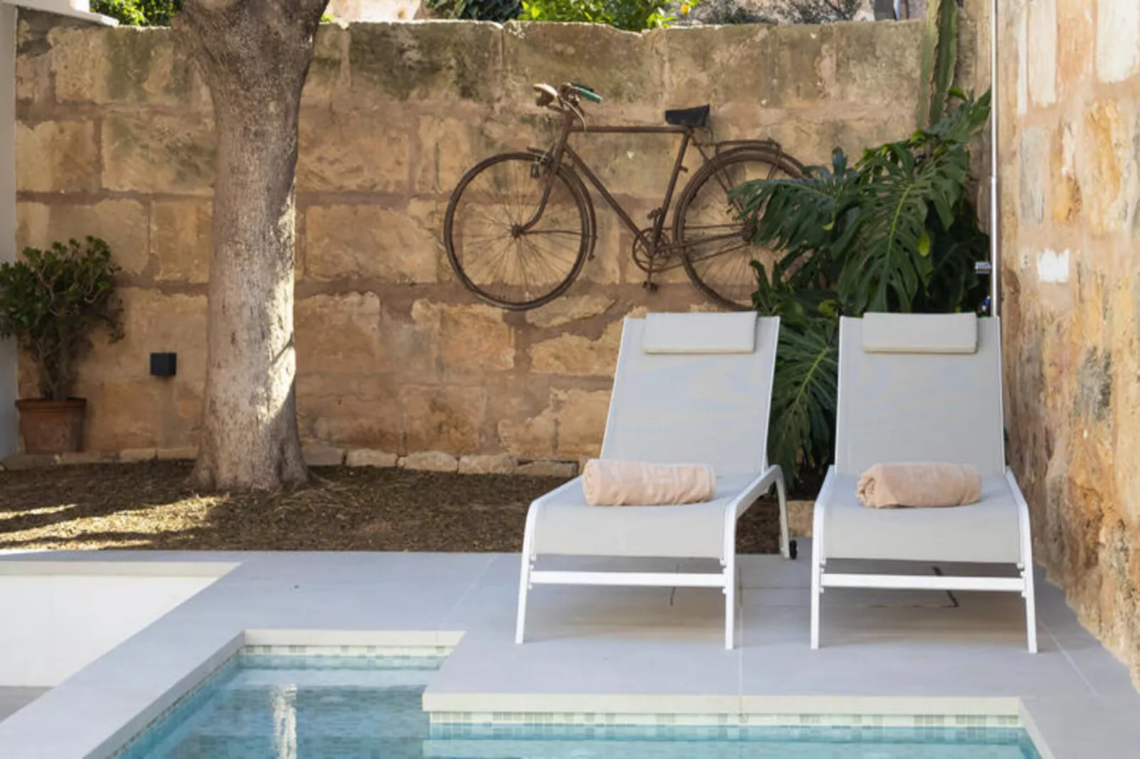 Maison à Muro-Niet-getagd