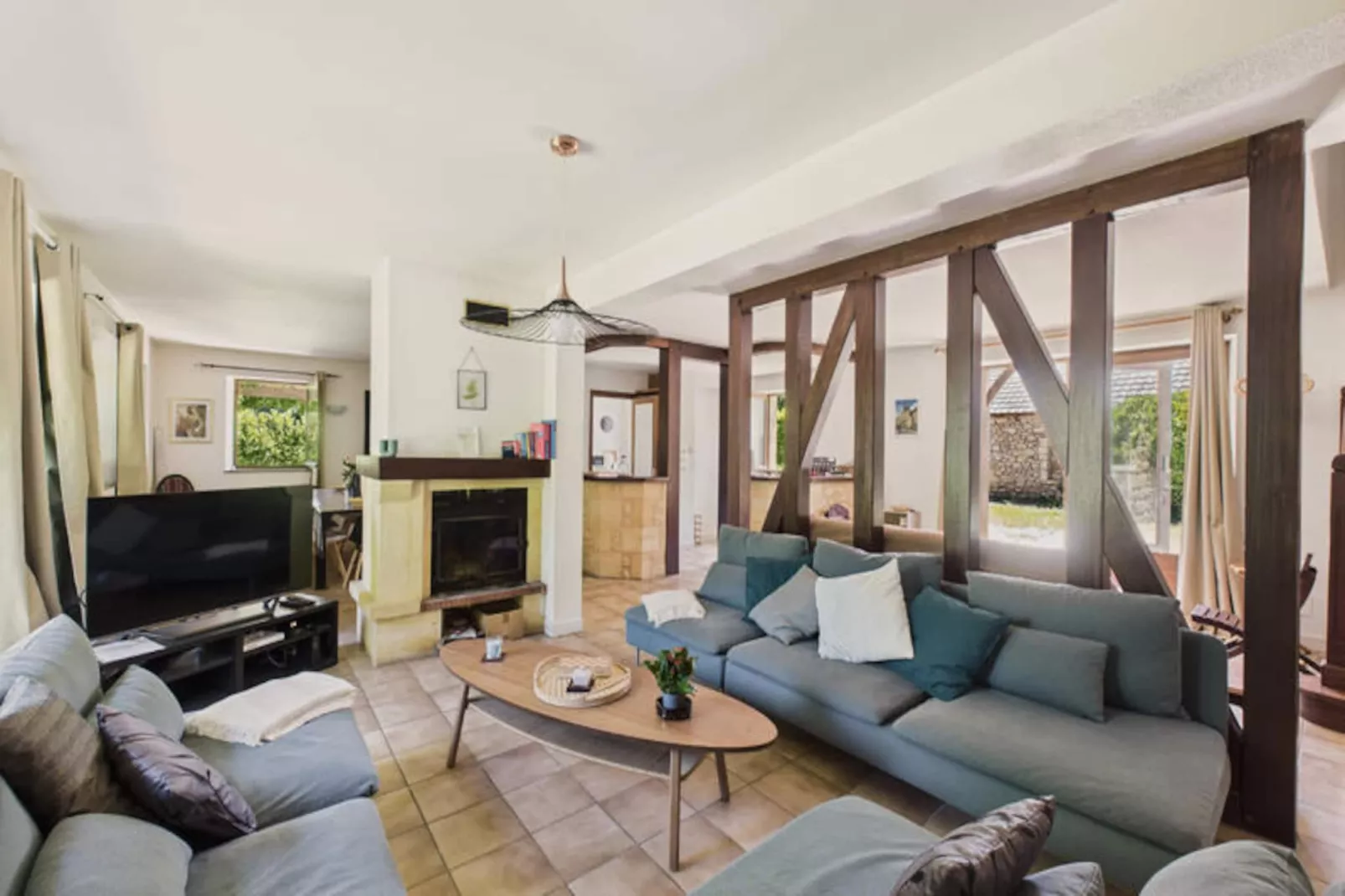 Maison à Peyzac le Moustier-Niet-getagd