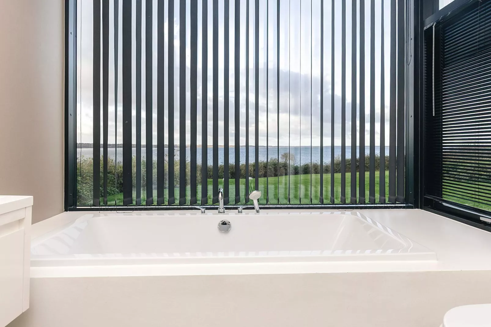 8 persoons vakantie huis in Ølsted-By Traum-Spa