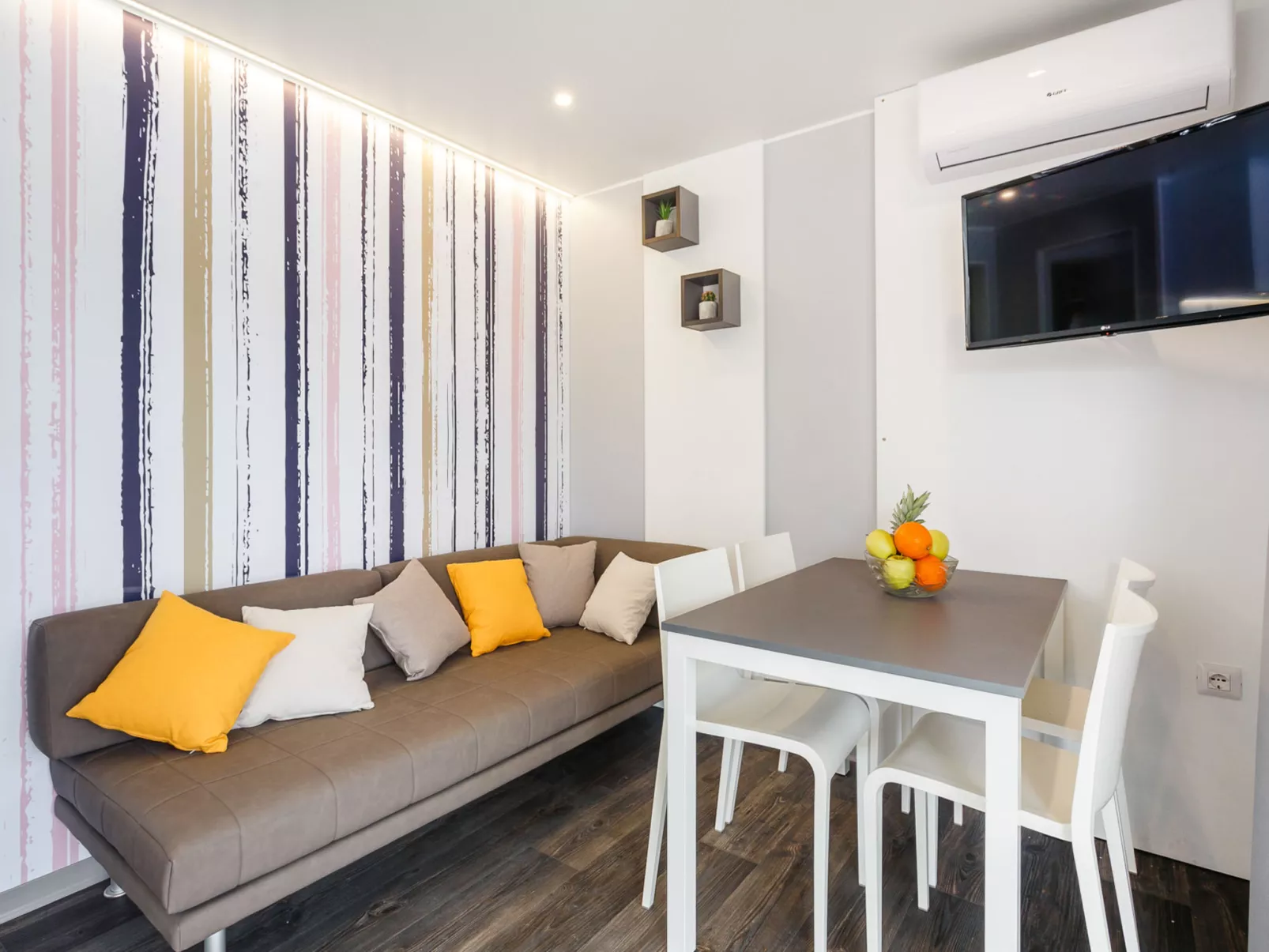 Camping Santa Marina-Binnen