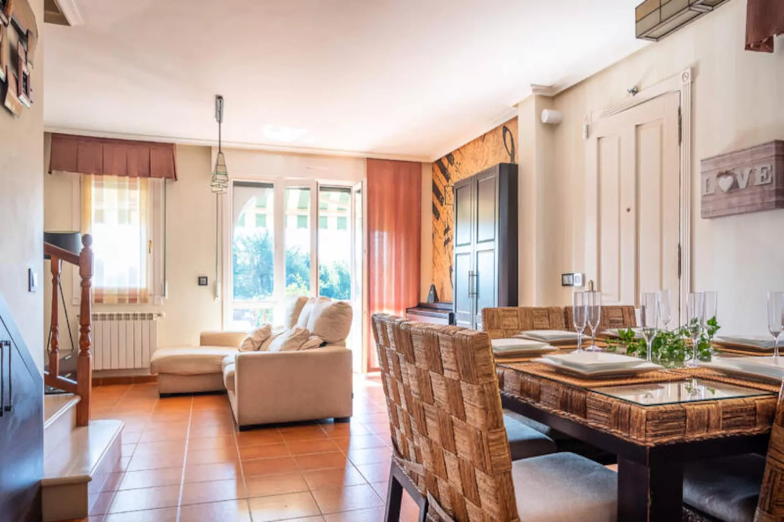 Maison à Argonos-Niet-getagd