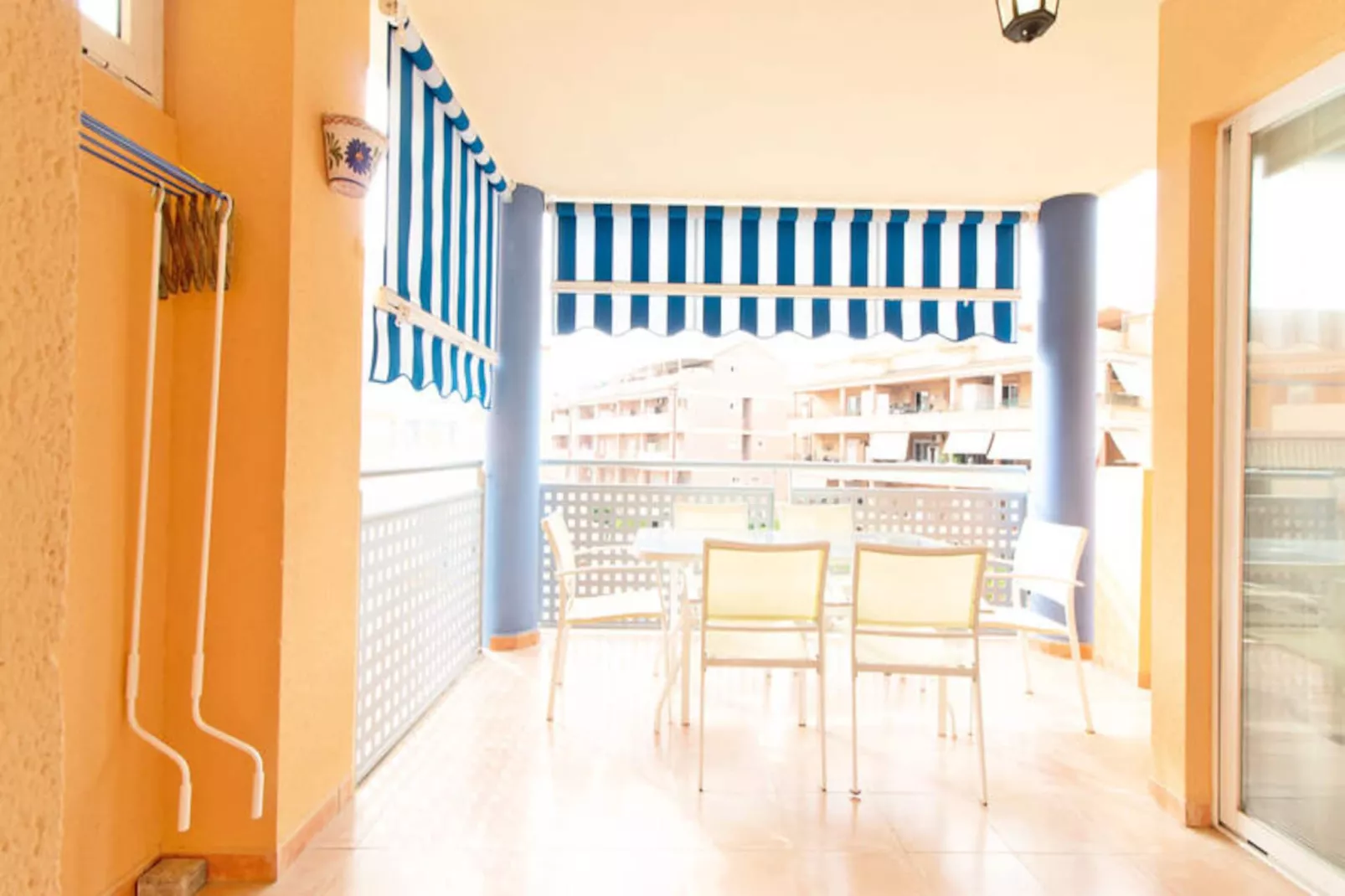 Appartements à Canet d'En Berenguer-Niet-getagd