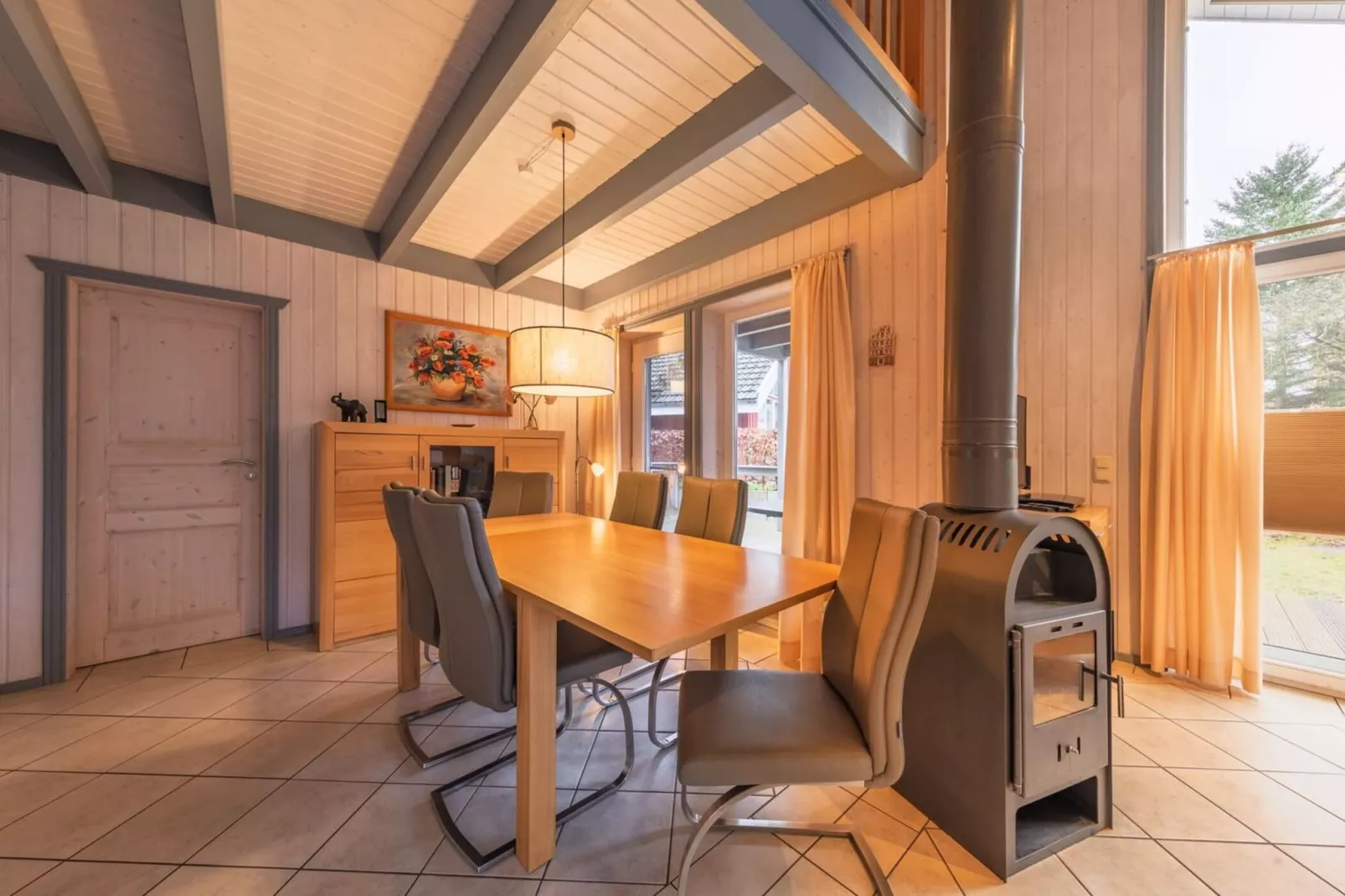 Seeschwalbe Classic 285-Eetkamer