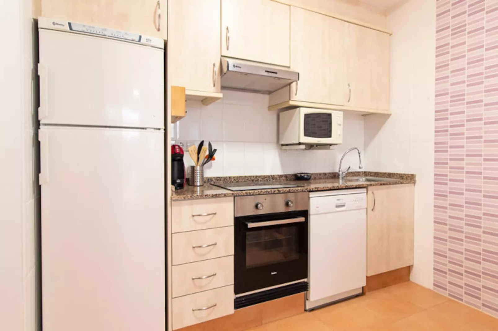 Appartements à Canet d'En Berenguer-Niet-getagd