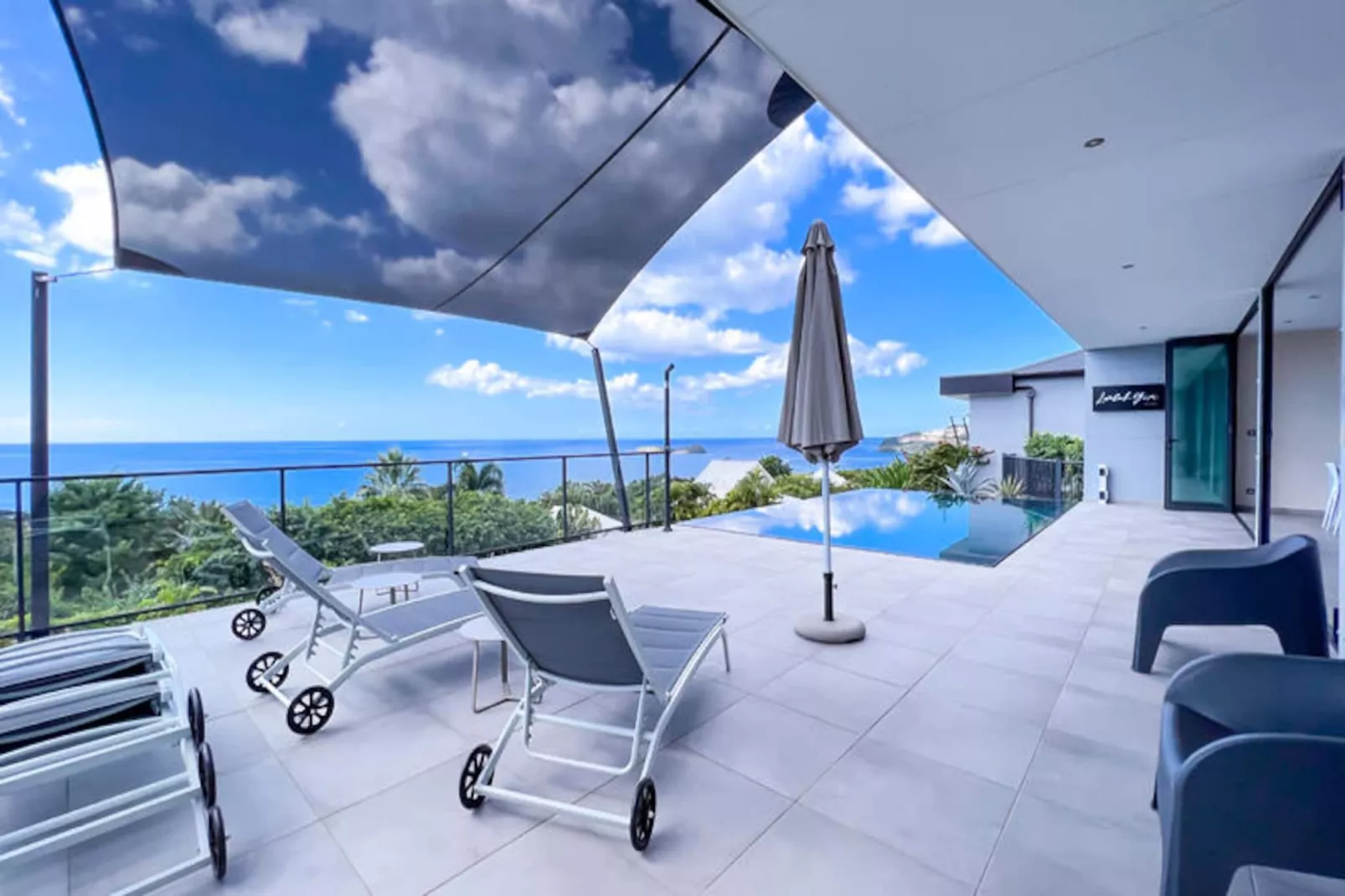 Maison à Bouillante-Niet-getagd