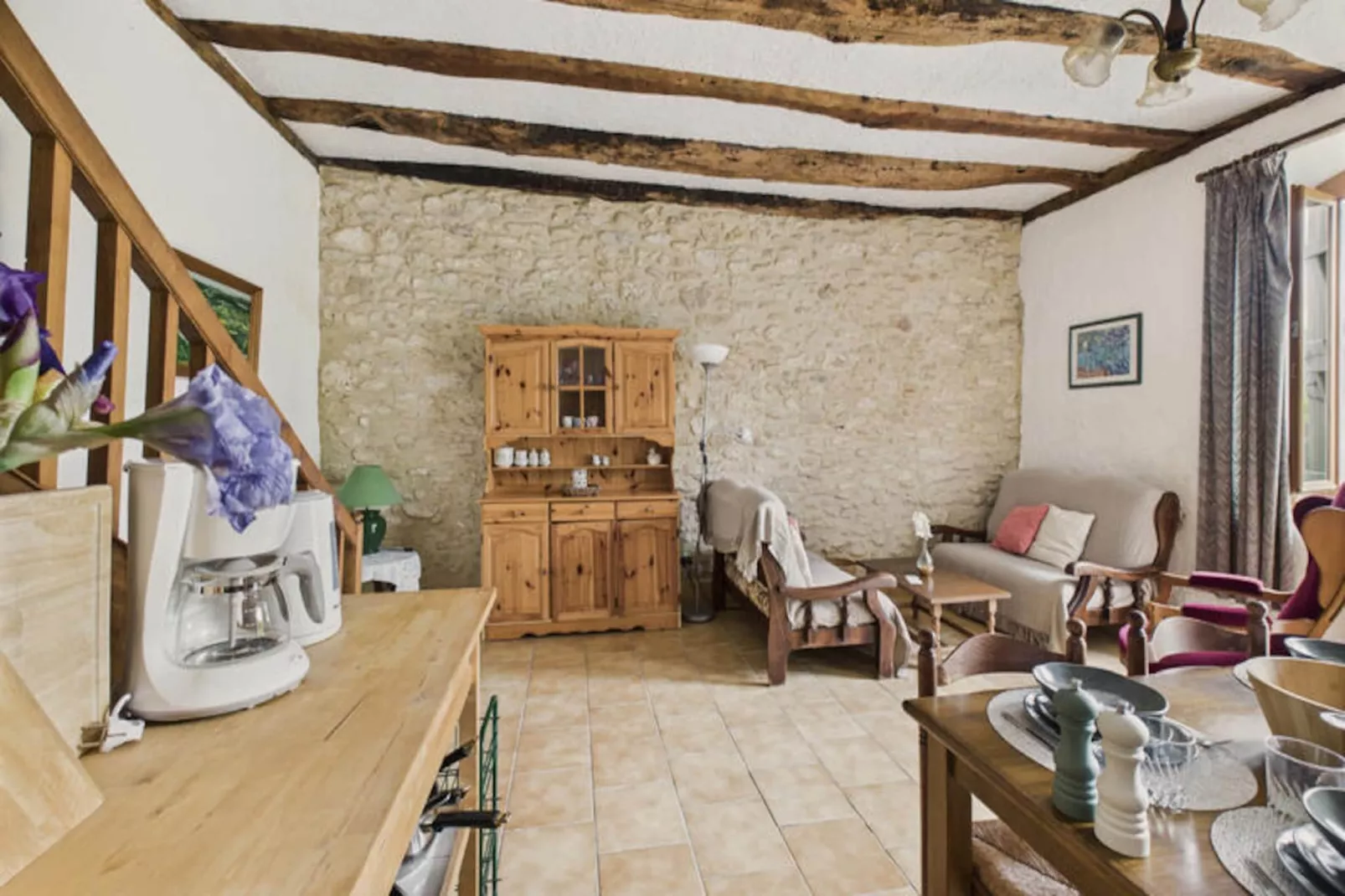 Maison à Montignac-Niet-getagd