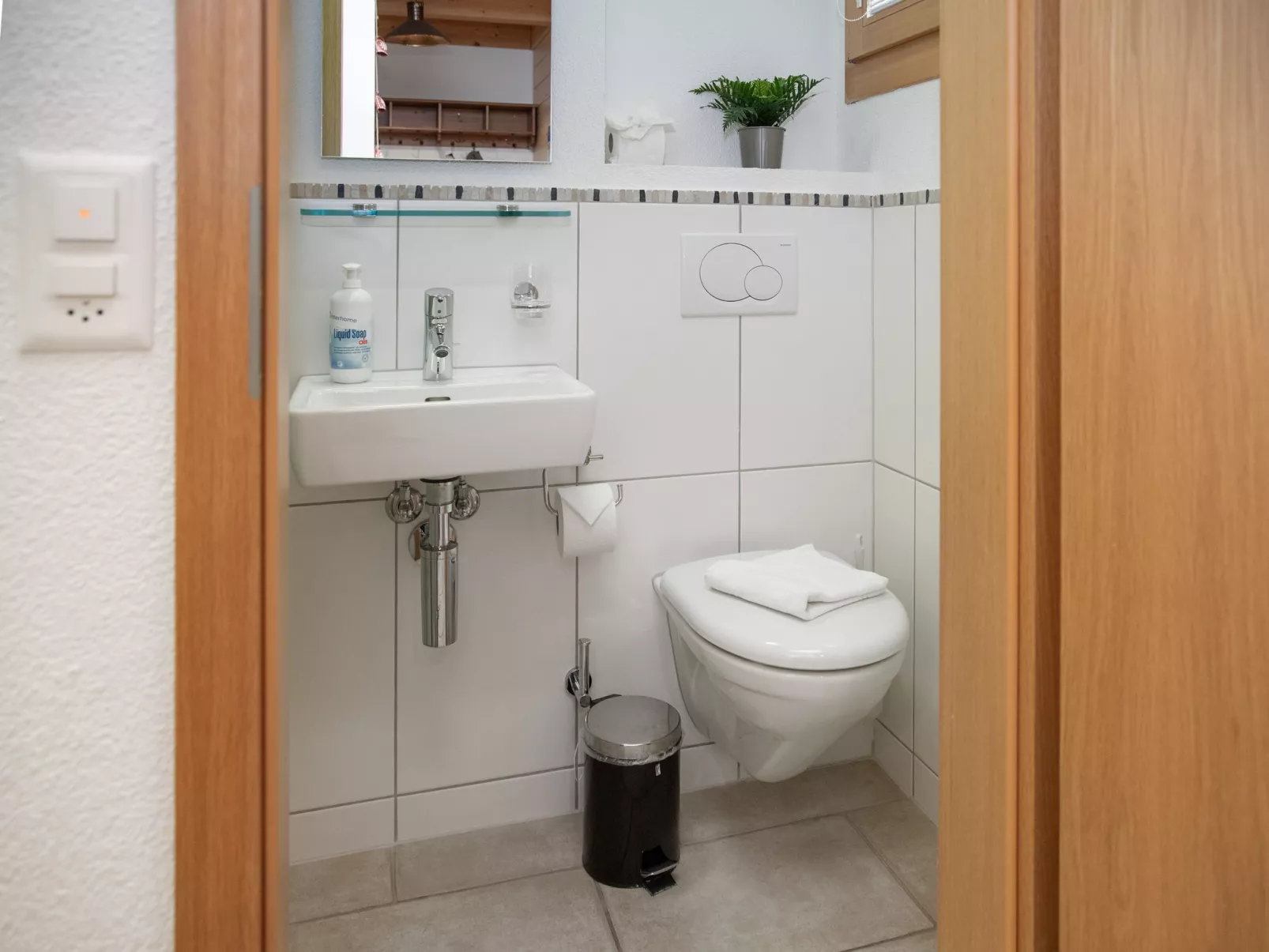 Racer's Retreat Apt.2-Binnen