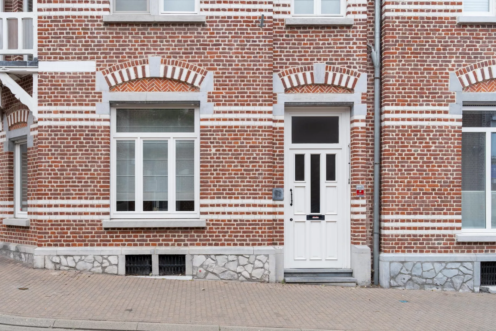 Huis Dries-Buitenkant zomer