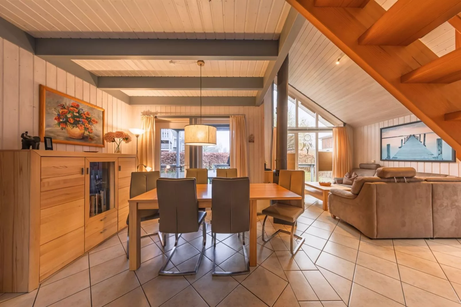 Seeschwalbe Classic 285-Eetkamer