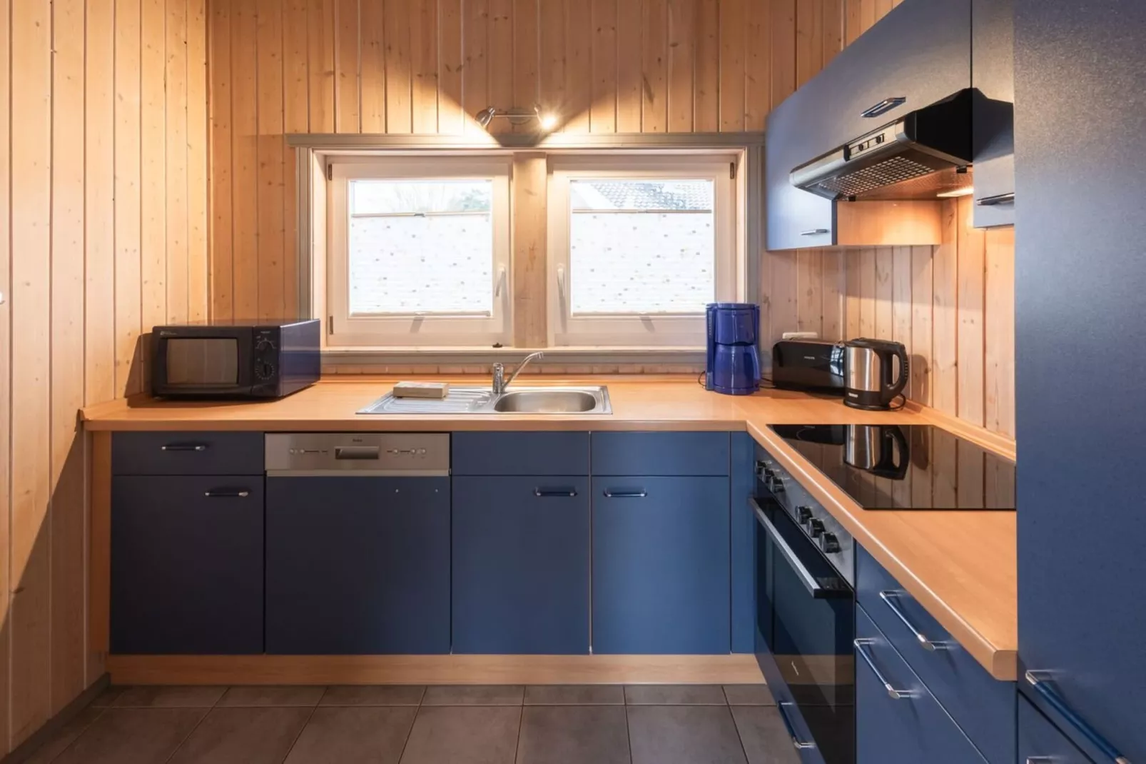 FH Seeschwalbe 220-Keuken