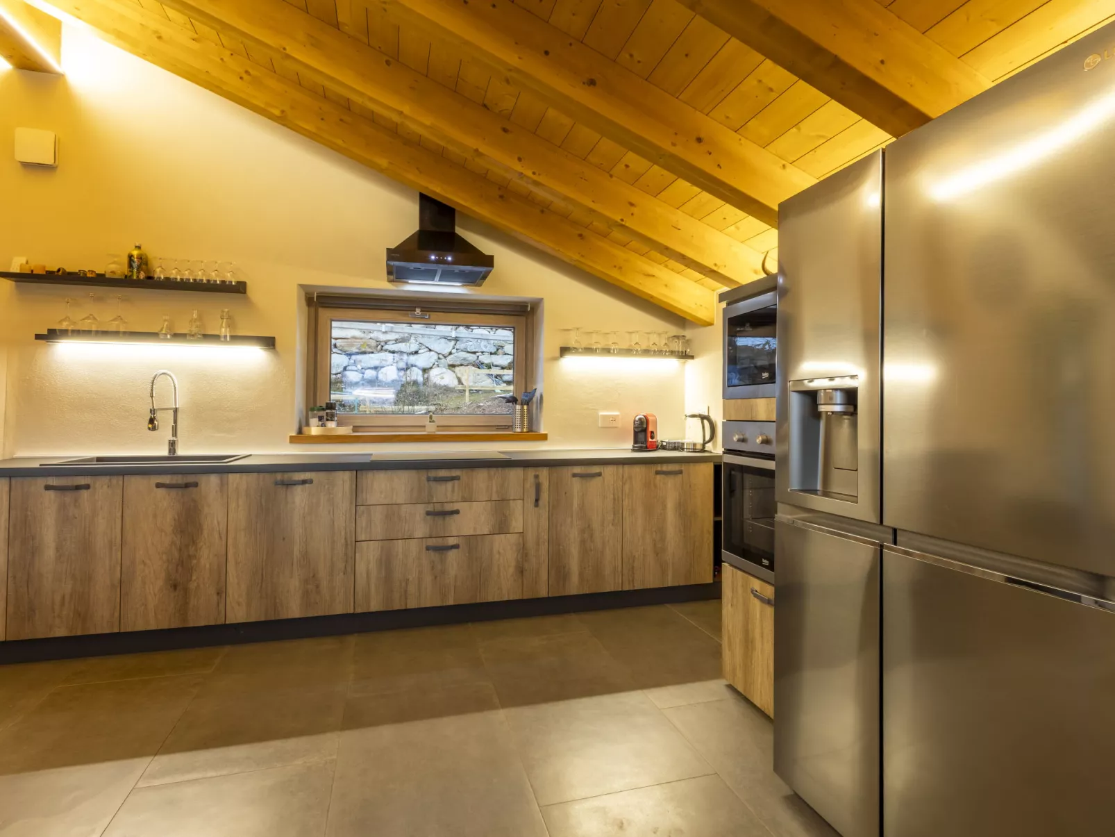 Cech Coast House-Binnen