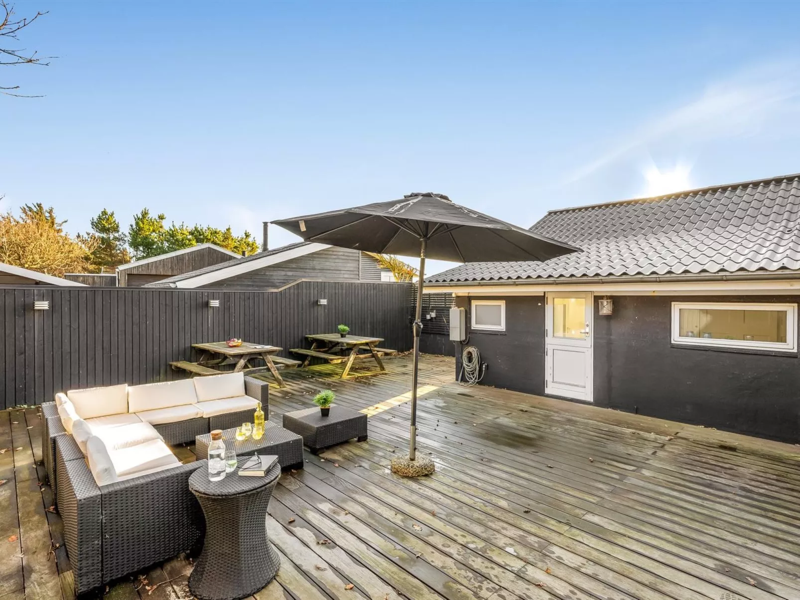 "Iwa" - 15m from the sea-Buiten