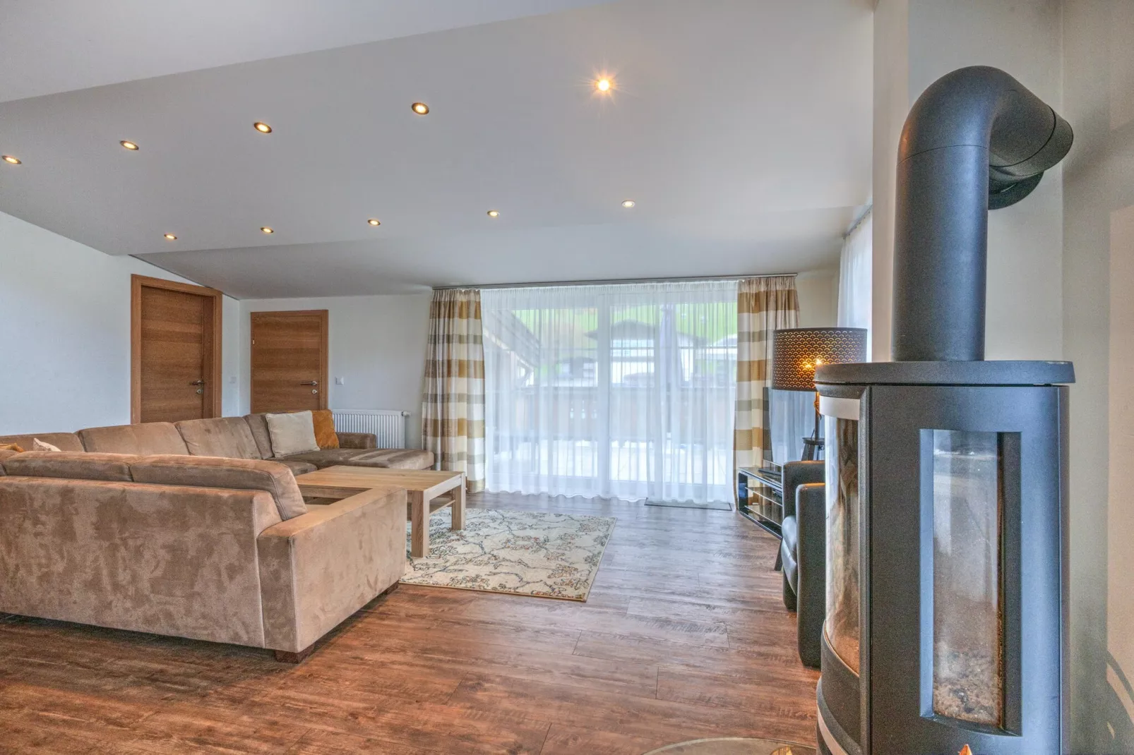 Brunner Apartment Top 7 Penthouse-Woonkamer