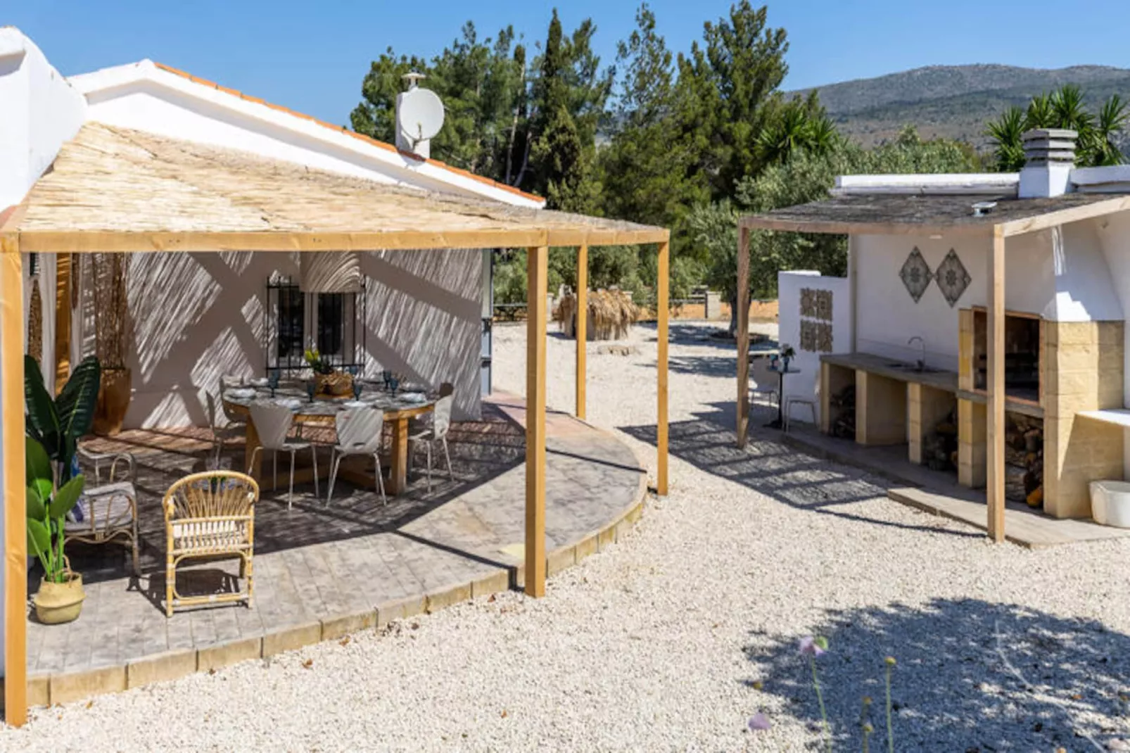 Maison à Ibi-Niet-getagd