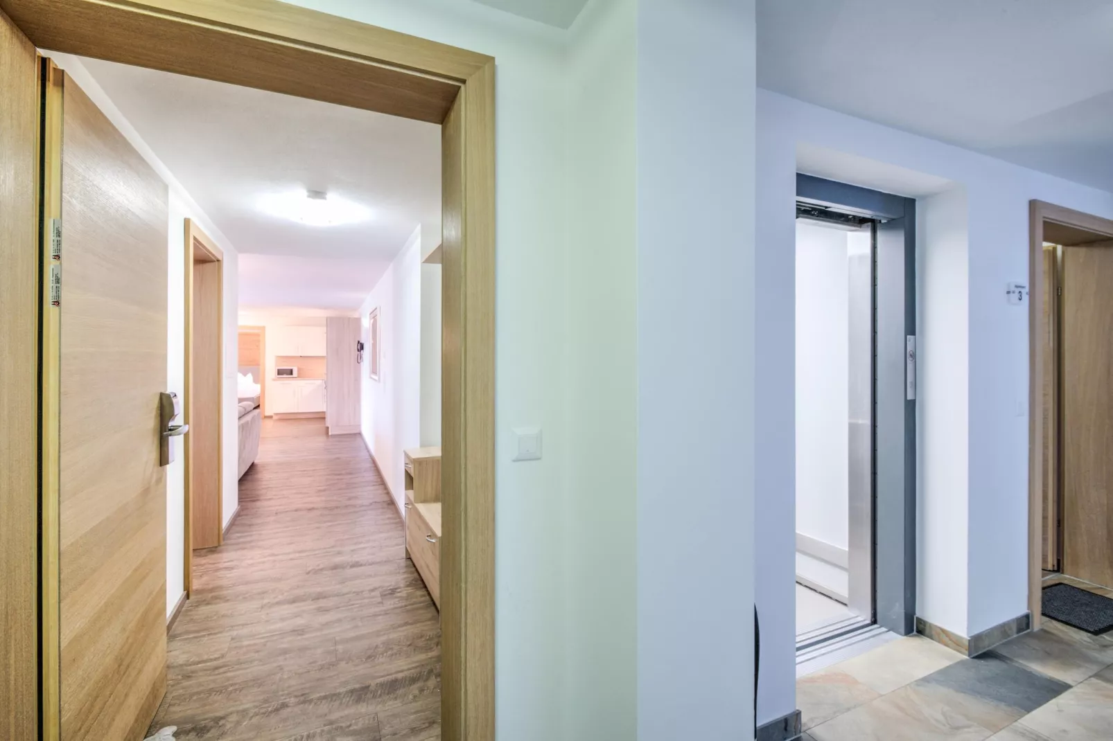 Brunner Apartment Top 4-Overloop