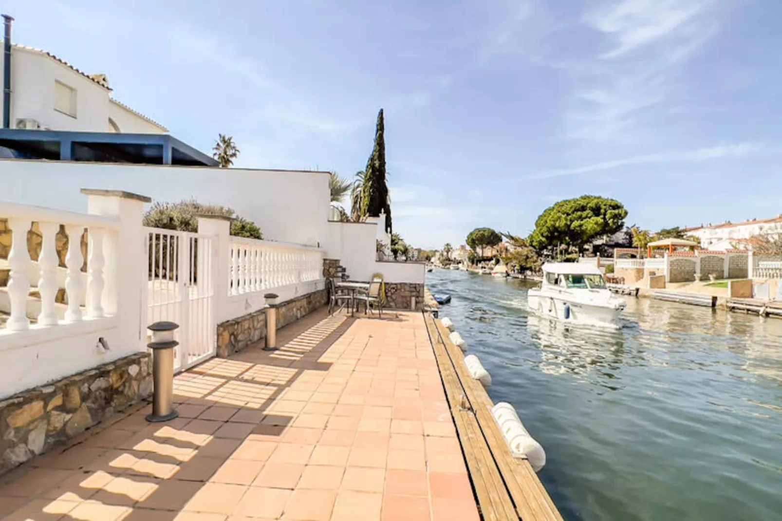 Maison à Empuriabrava-Niet-getagd