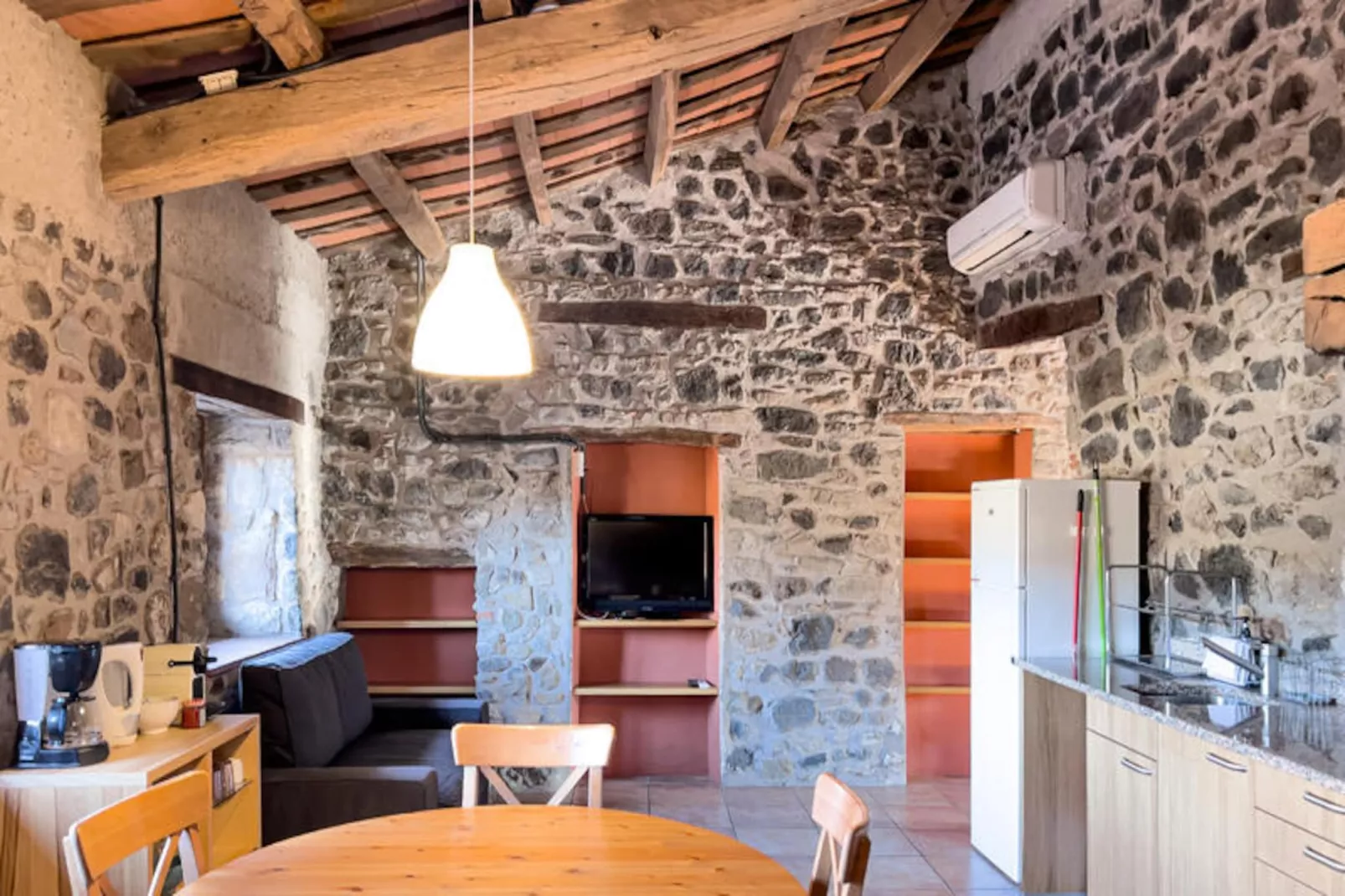 Appartements à Sant Feliu de Pallerols-Niet-getagd