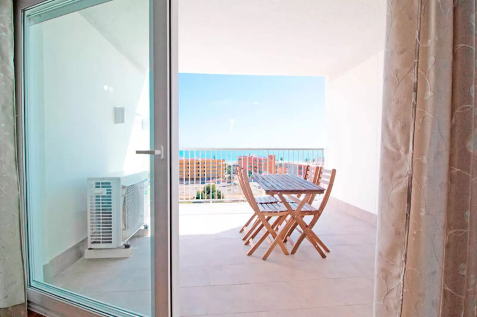 Appartements à Canet d'En Berenguer-Niet-getagd