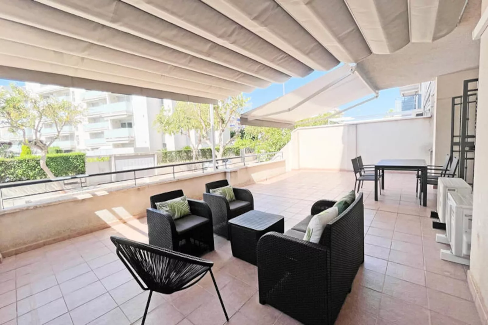 Appartements à Canet d'En Berenguer-Niet-getagd