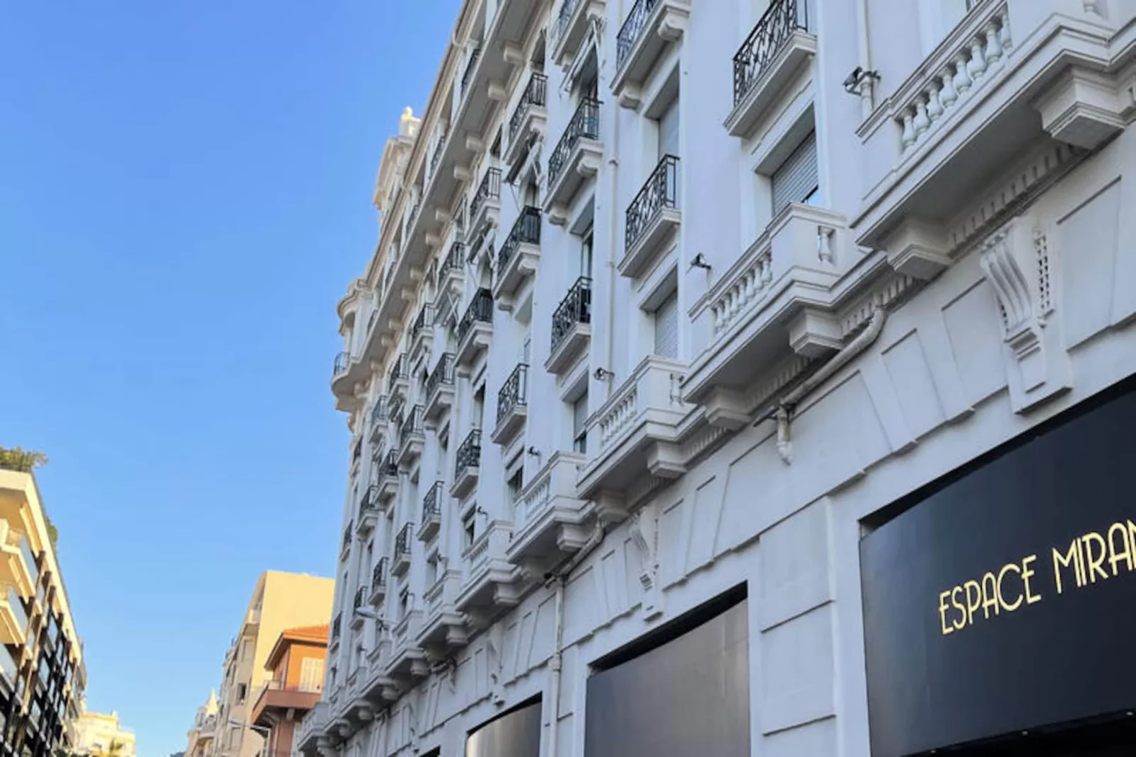 Studio à Cannes-Niet-getagd