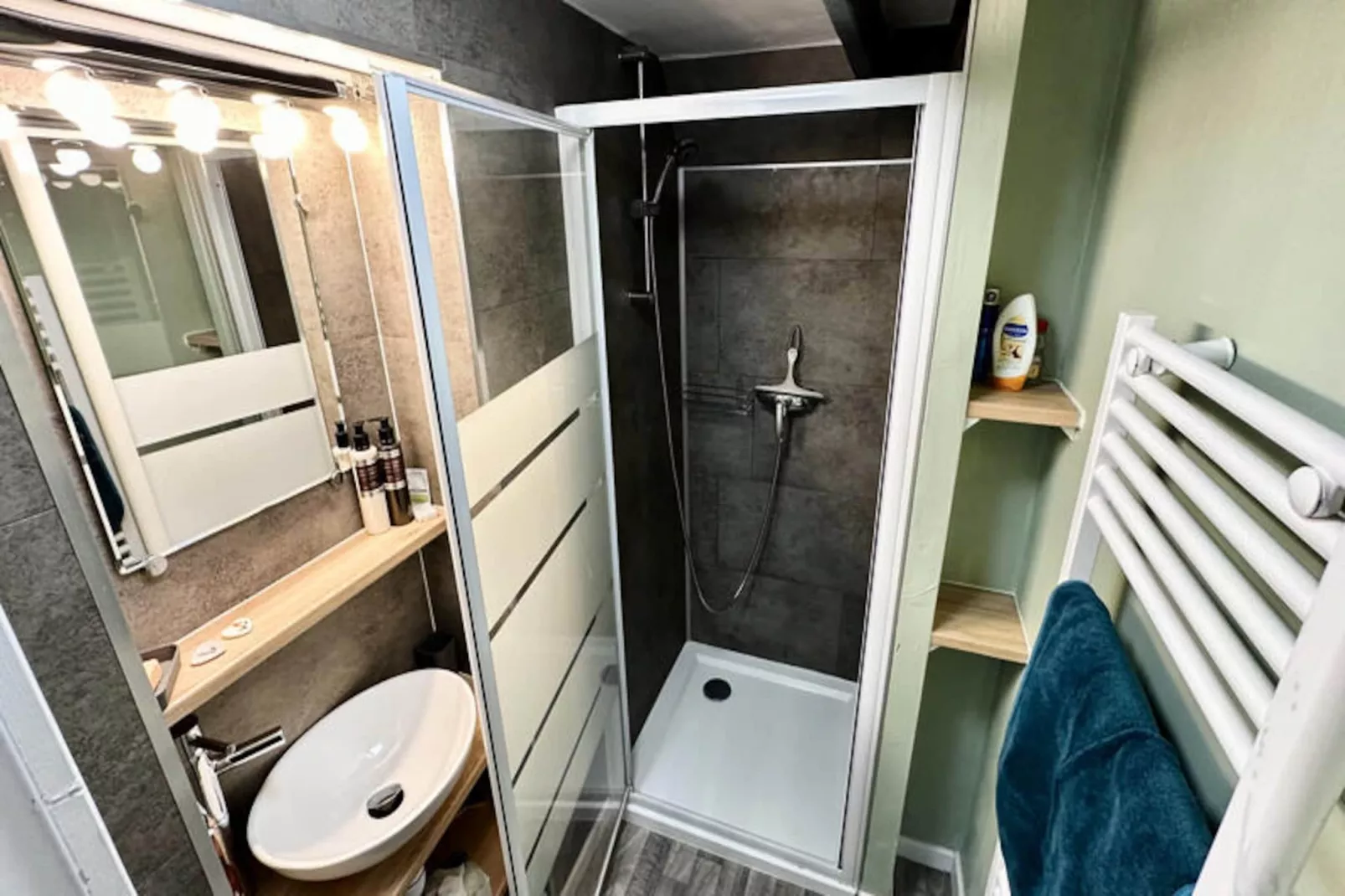 Appartements à La Bourboule-Niet-getagd