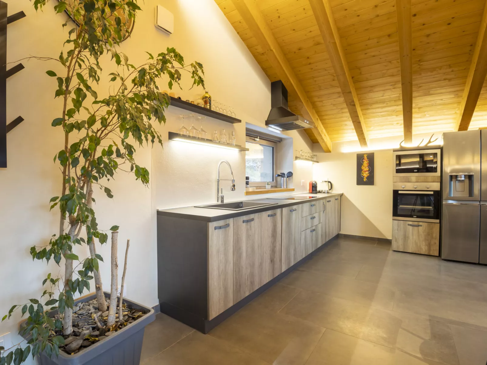 Cech Coast House-Binnen