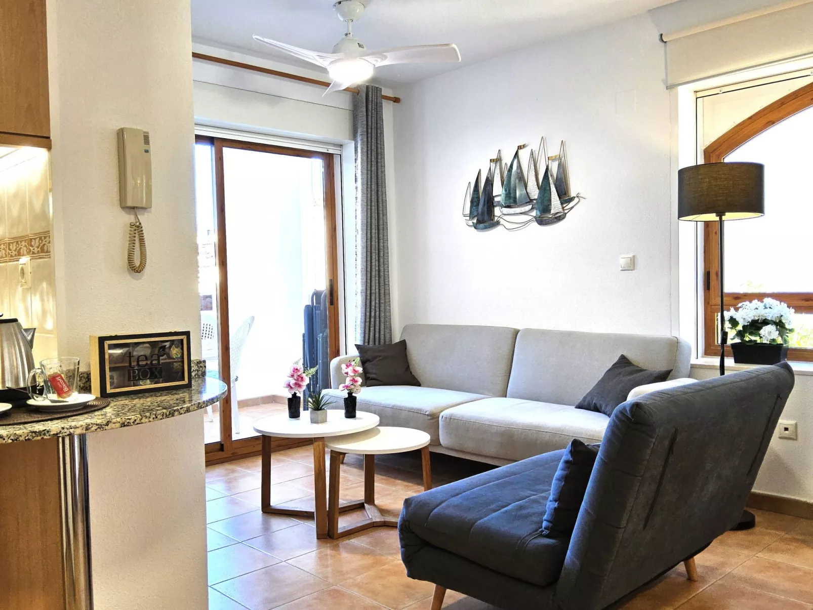 Residencial Font Rotja - Binnen