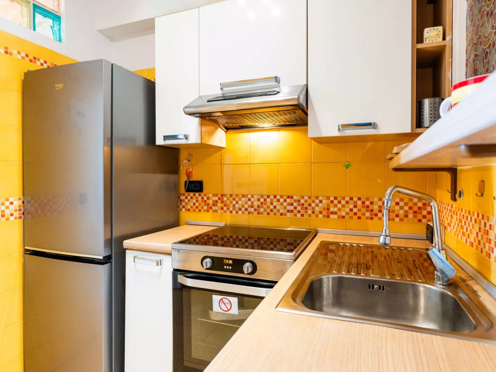 Capo Pino tra le Onde-Binnen