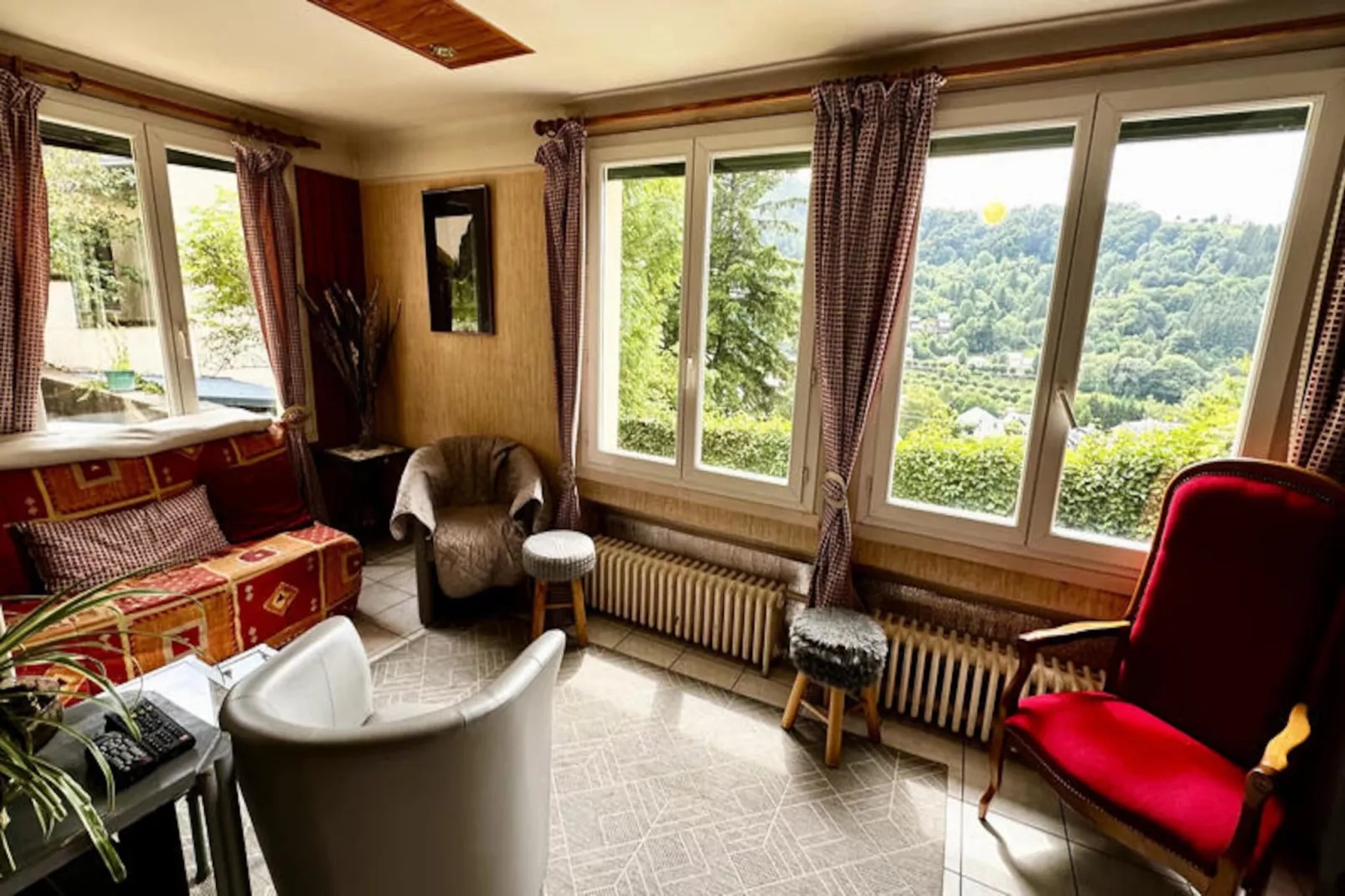 Maison à Le Mont Dore-Niet-getagd