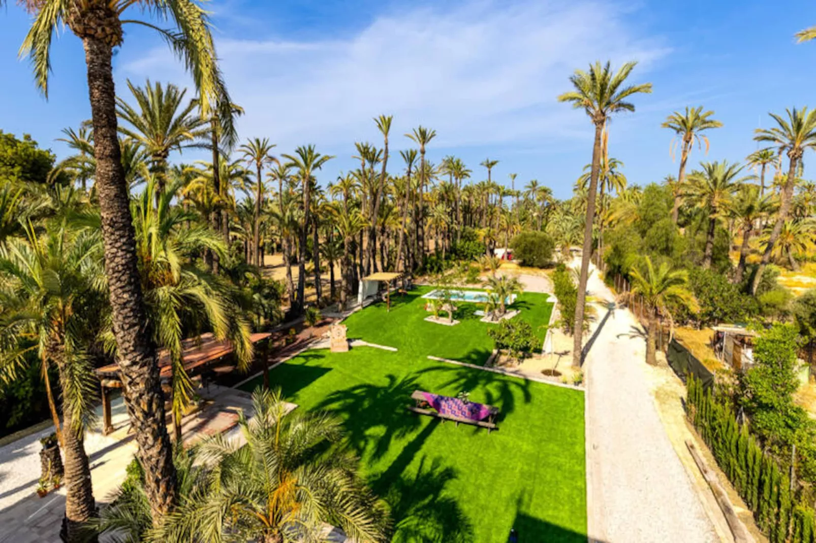 Maison à Elche-Niet-getagd