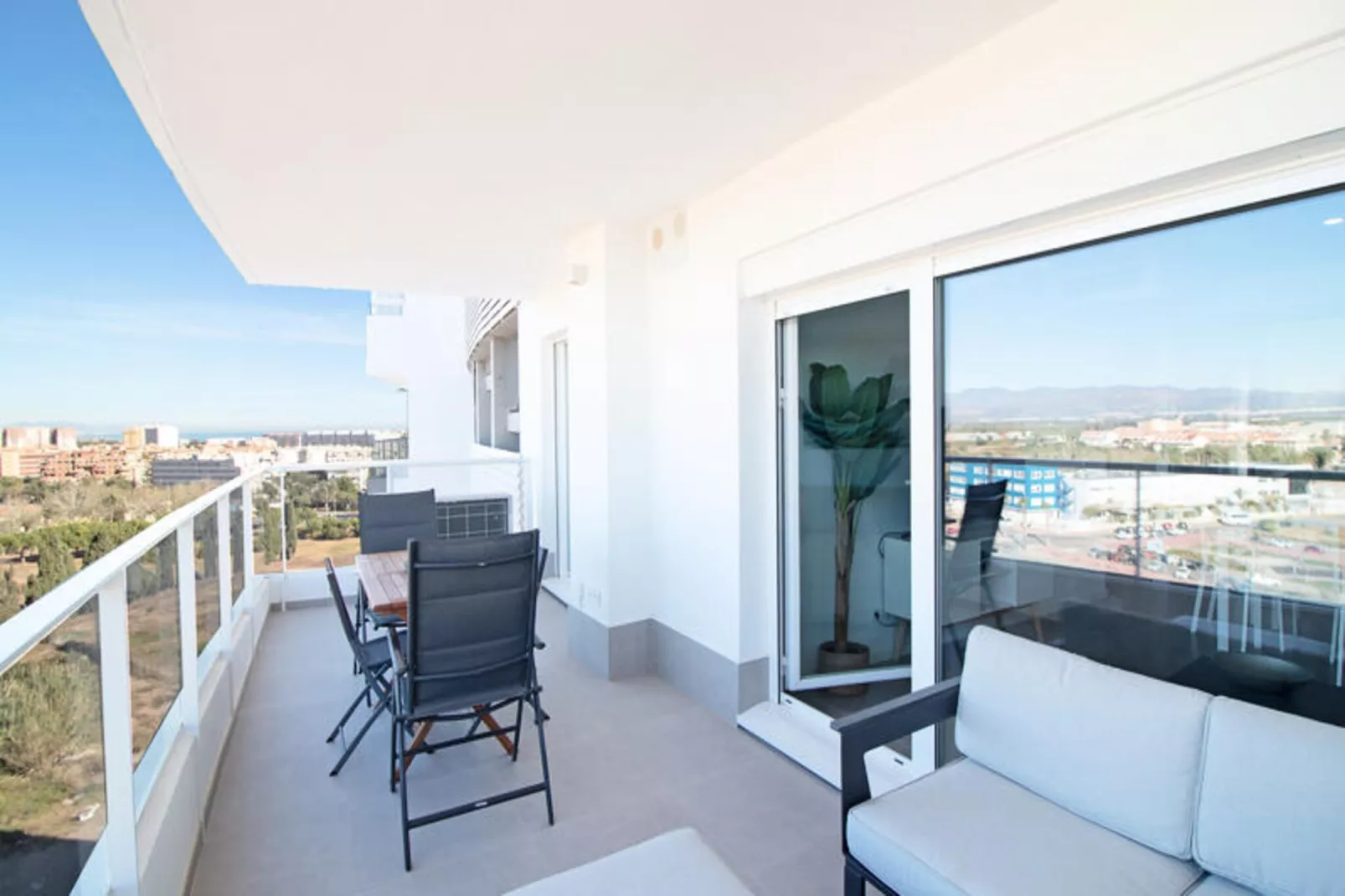 Appartements à Canet d'En Berenguer-Niet-getagd