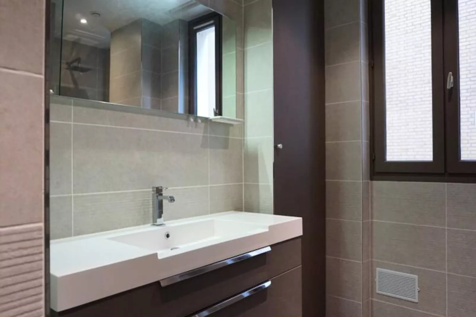 Appartements à Paris-Niet-getagd