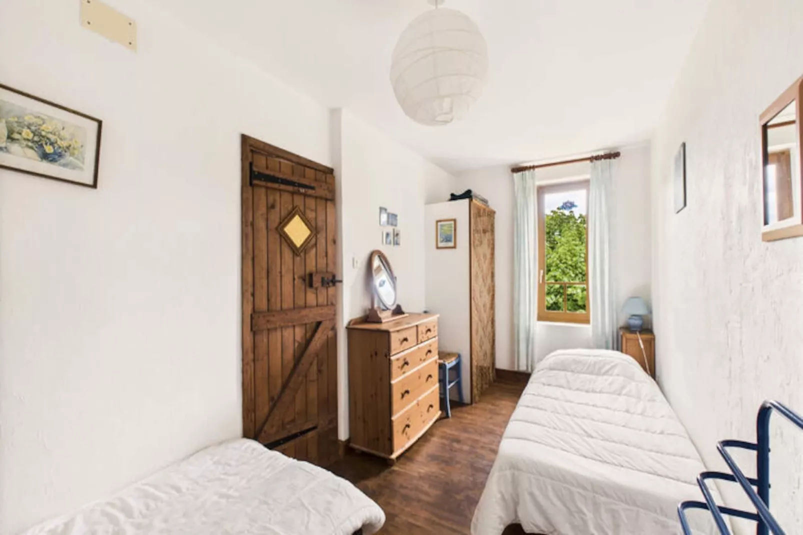 Maison à Montignac-Niet-getagd