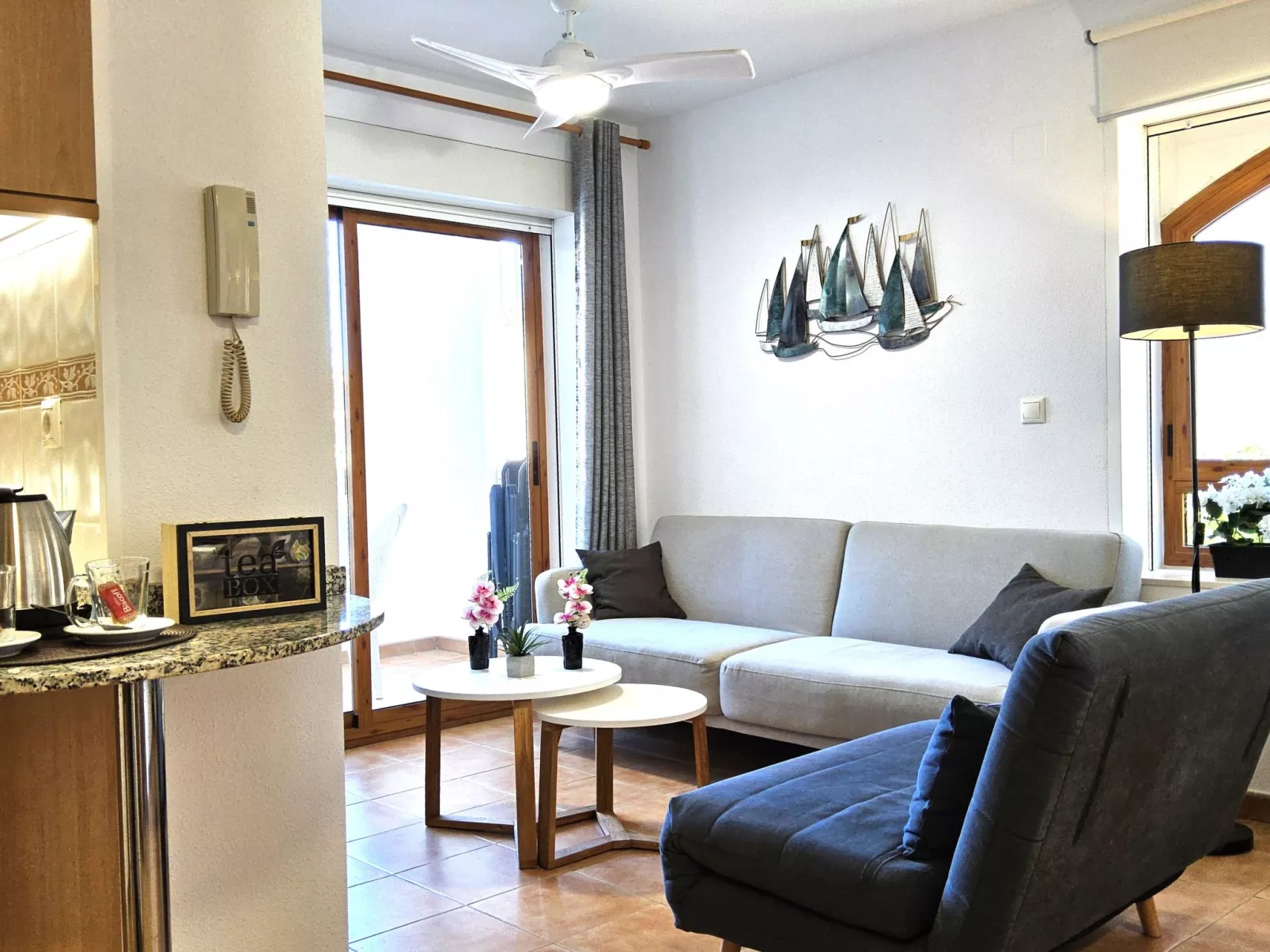 Residencial Font Rotja - Binnen