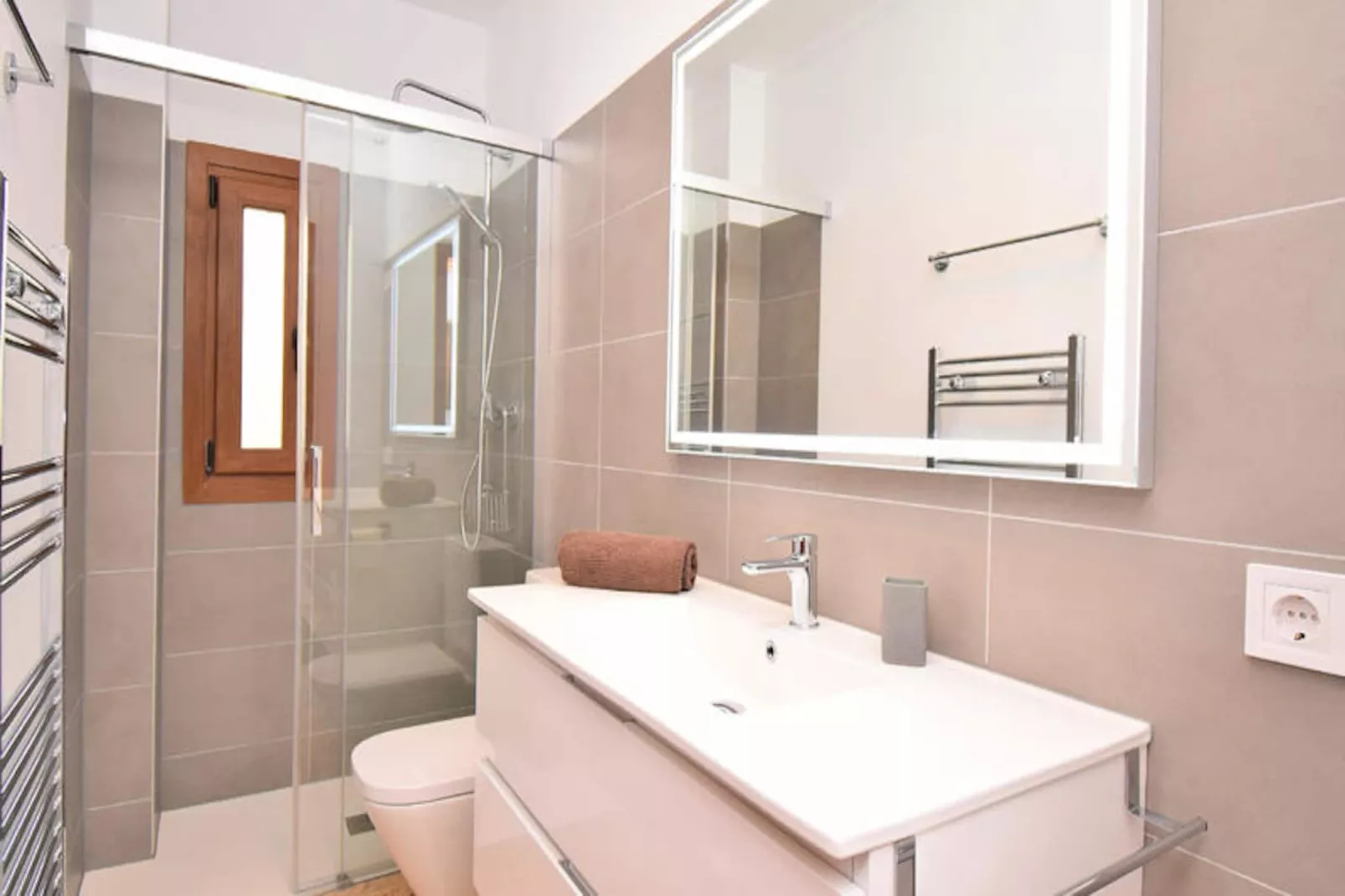 Chalets à Muro-Niet-getagd