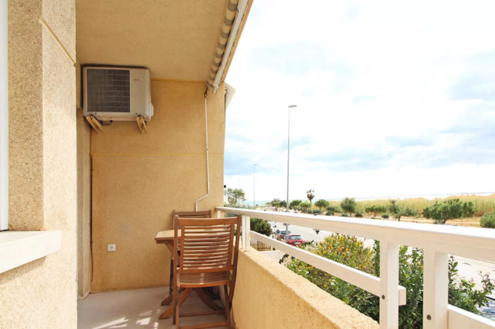 Appartements à Canet d'En Berenguer-Niet-getagd