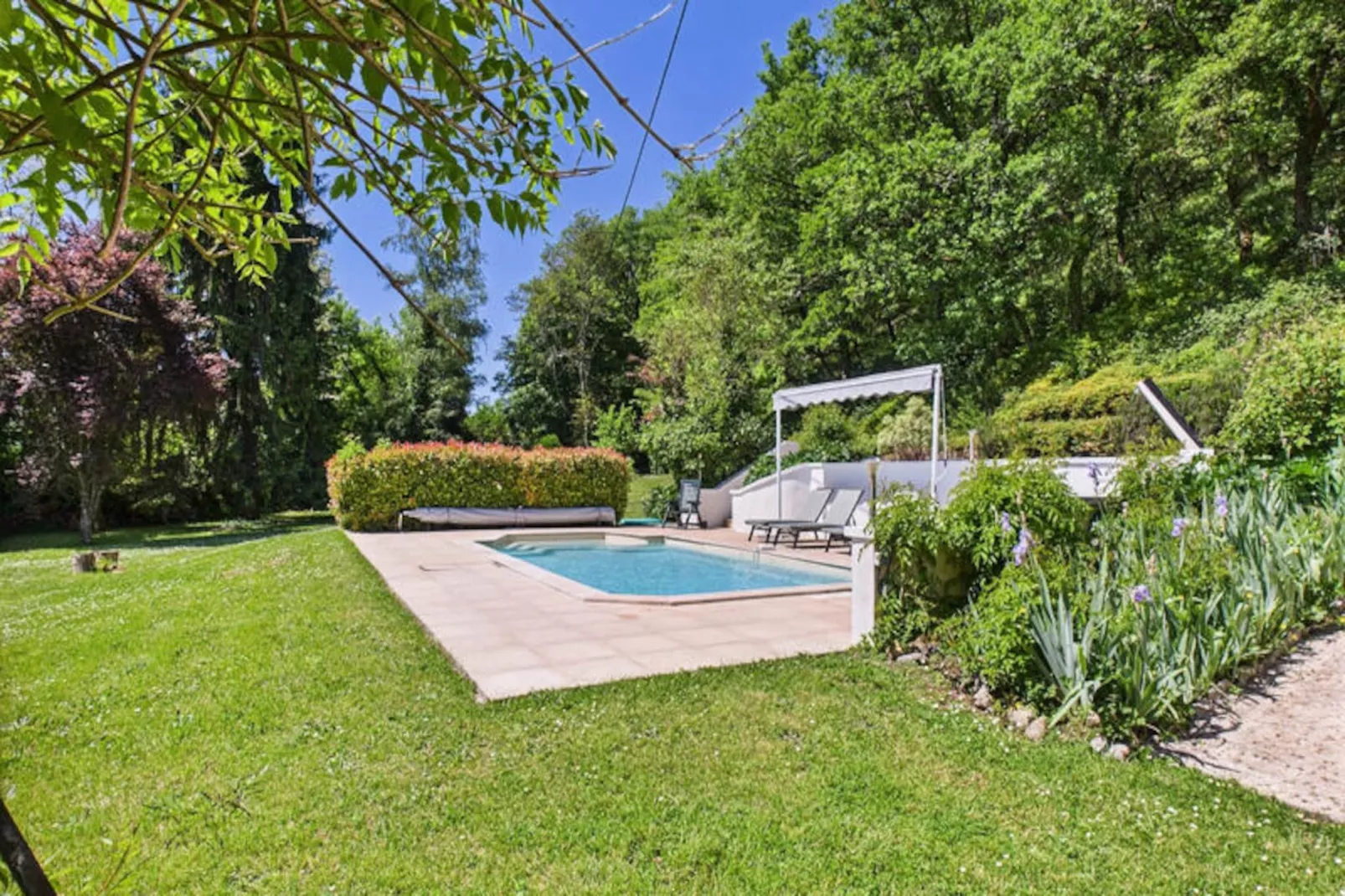 Maison à Thonac-Niet-getagd