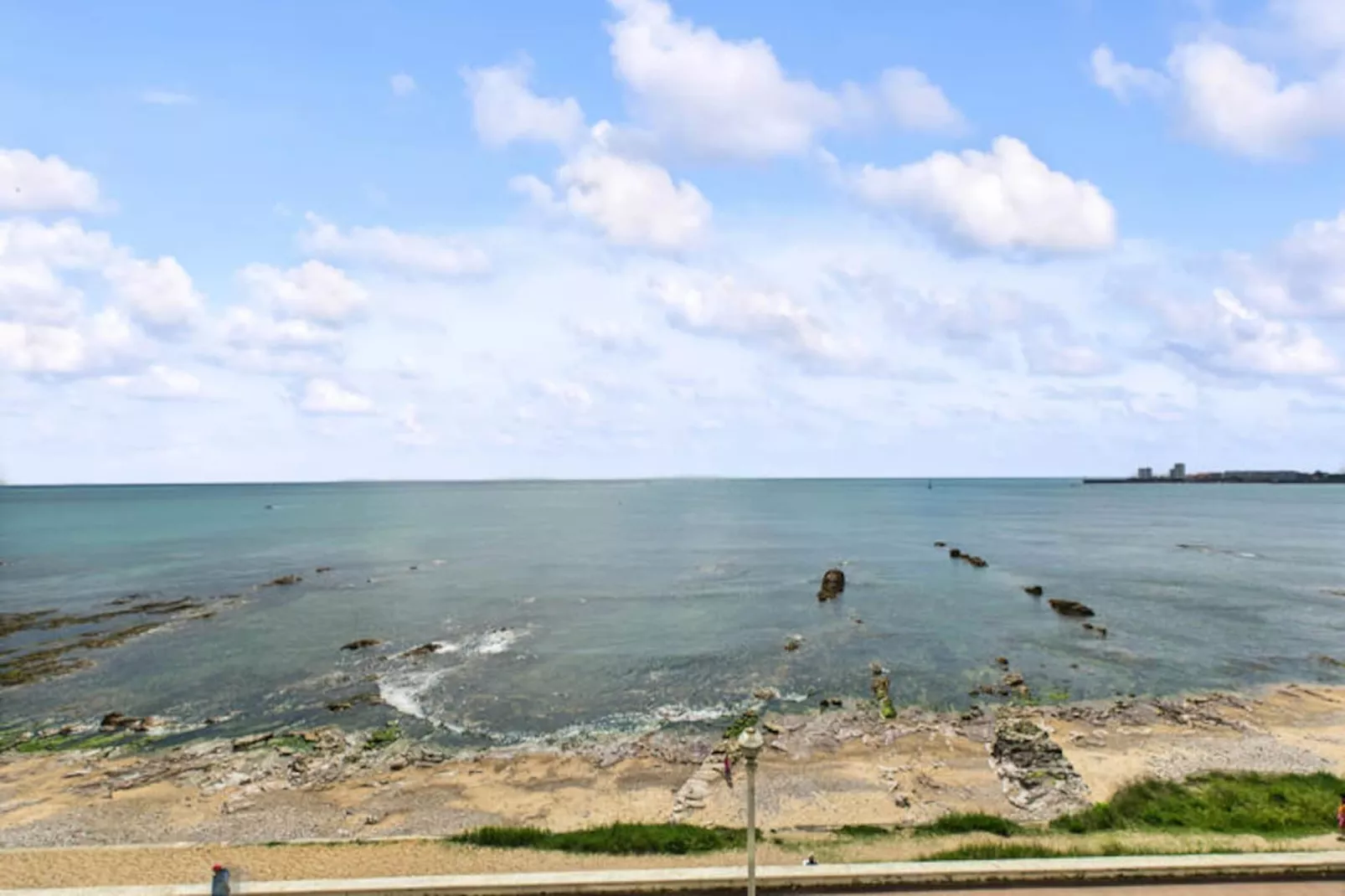 Appartements à Les Sables d'Olonne-Niet-getagd