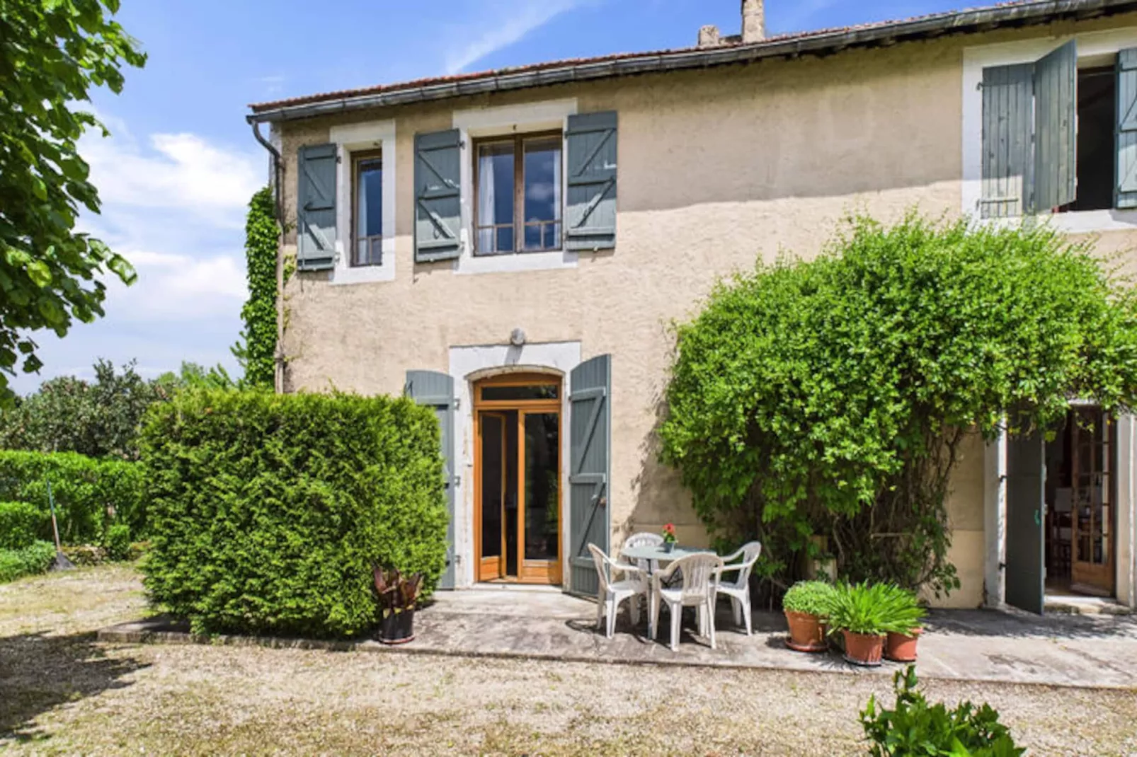 Maison à Montignac-Niet-getagd